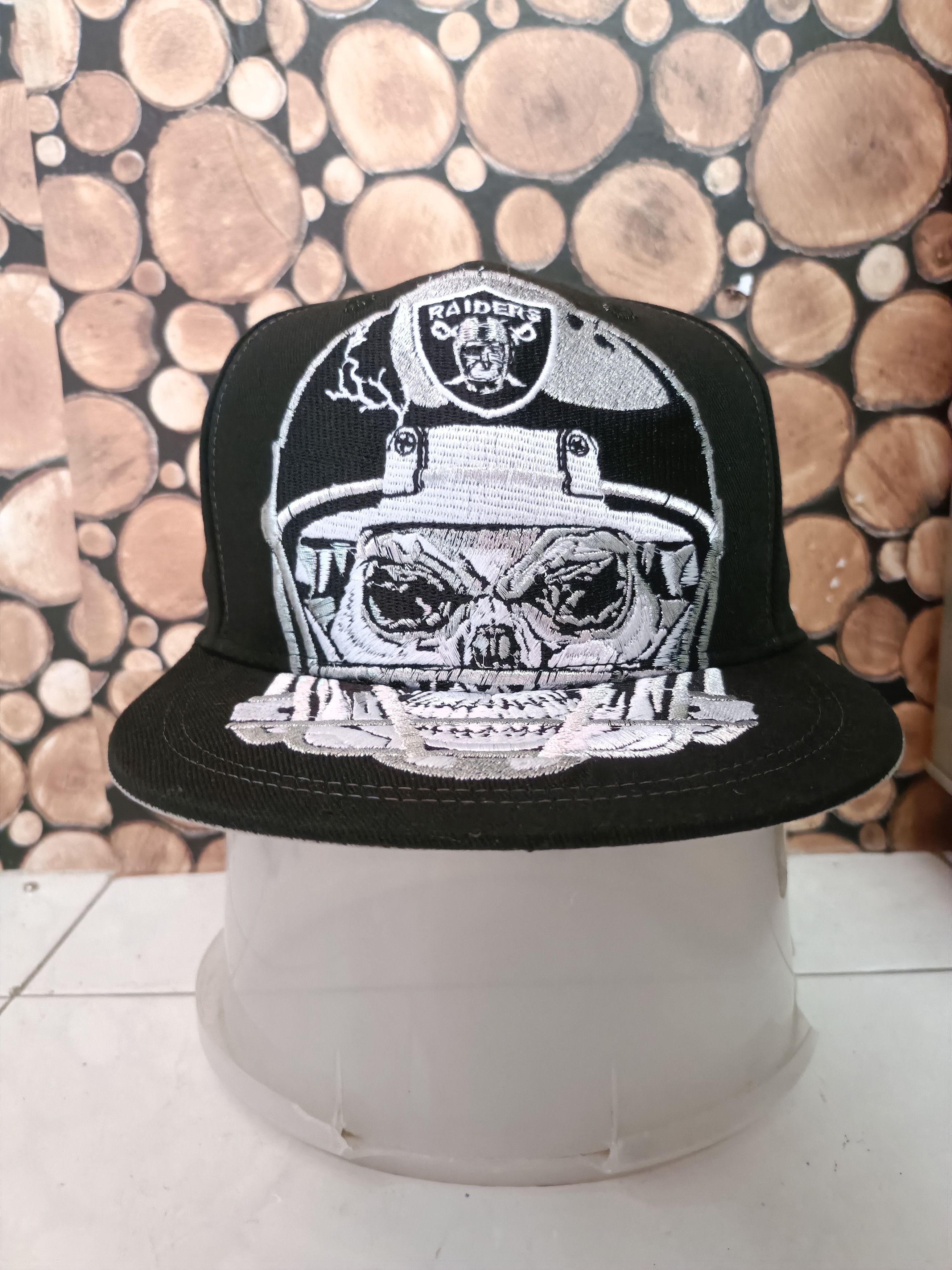 Other Bootleg Raiders skull warrior snapback cap Size ONE SIZE - 1 Thumbnail