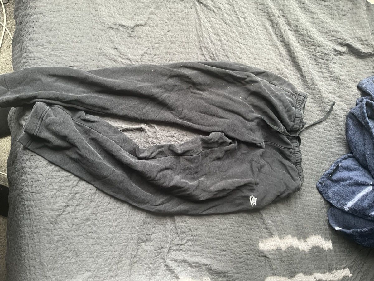 Nike Nike joggers Size US 32 / EU 48 - 1 Preview