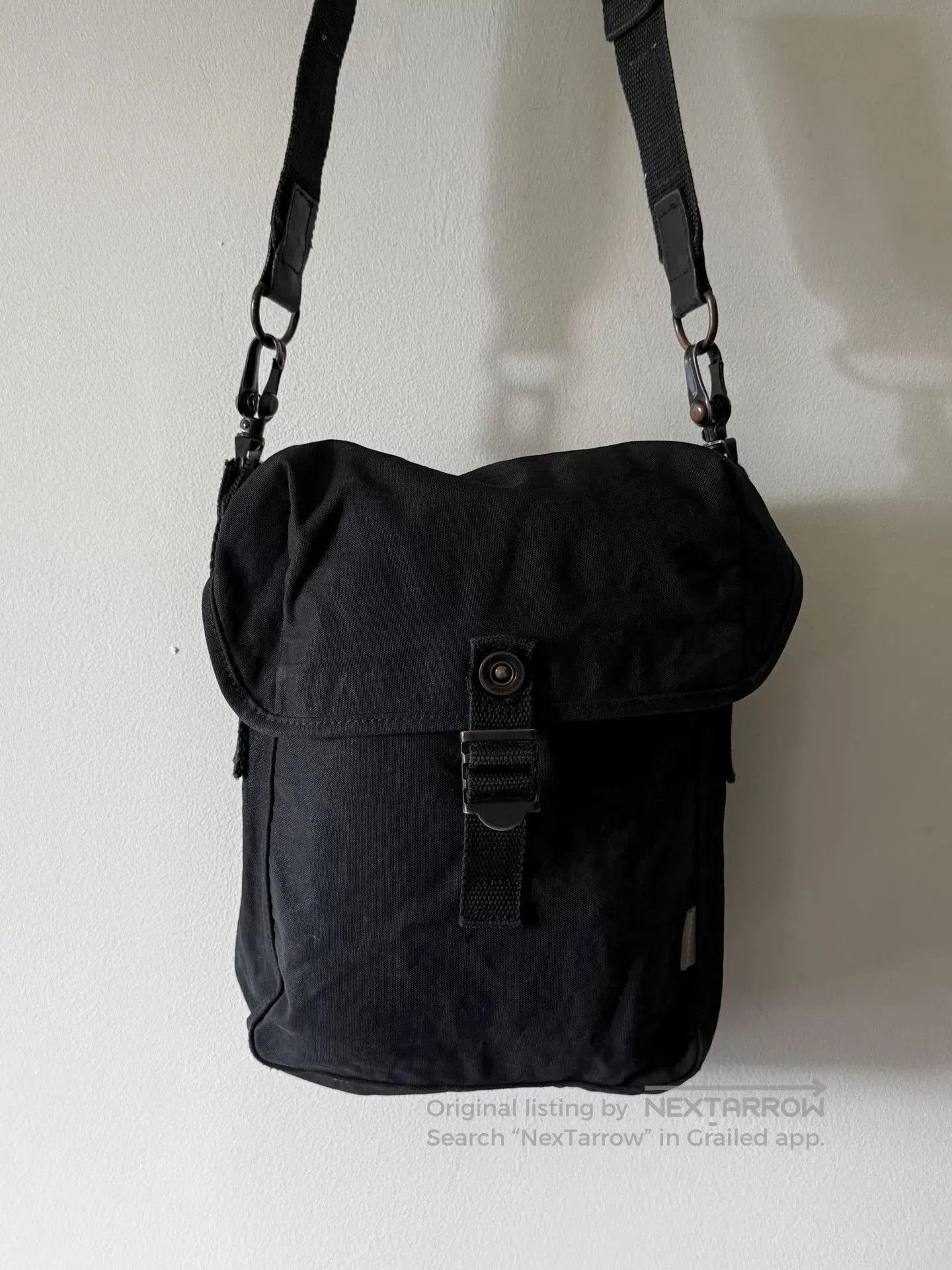 Katharine Hamnett London Katharine Hamnett 90s Crossbody Bag. Size ONE SIZE - 1 Thumbnail