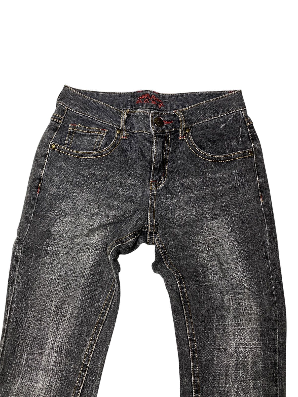 If Six Was Nine 2000's BCBG Skull Cross Studded Flared Jeans Size US 26 / EU 42 - 7 Thumbnail