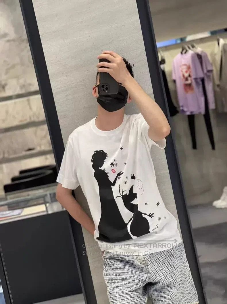 Givenchy Givenchy T-Shirt Size US XL / EU 56 / 4 - 1 Thumbnail