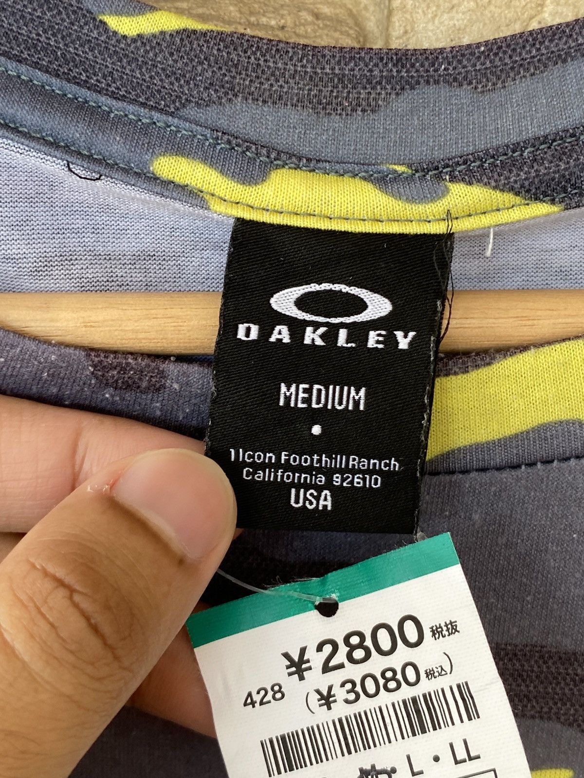 Oakley Oakley Camouflage Grey Blackout Yellow Short Sleeve Tees Size US M / EU 48-50 / 2 - 3 Thumbnail