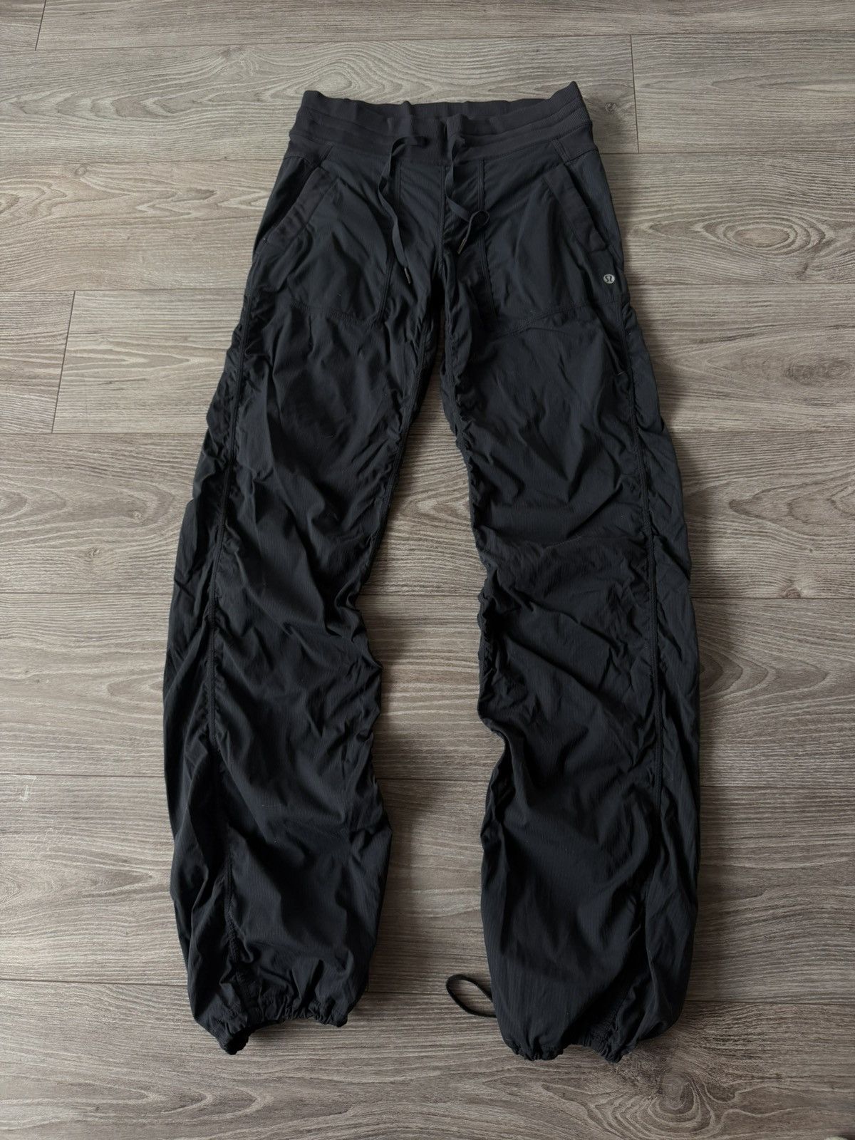 Lululemon Lululemon Womans Materials Stretch Casual Yoga Pants Size 27" / US 4 / IT 40 - 1 Thumbnail