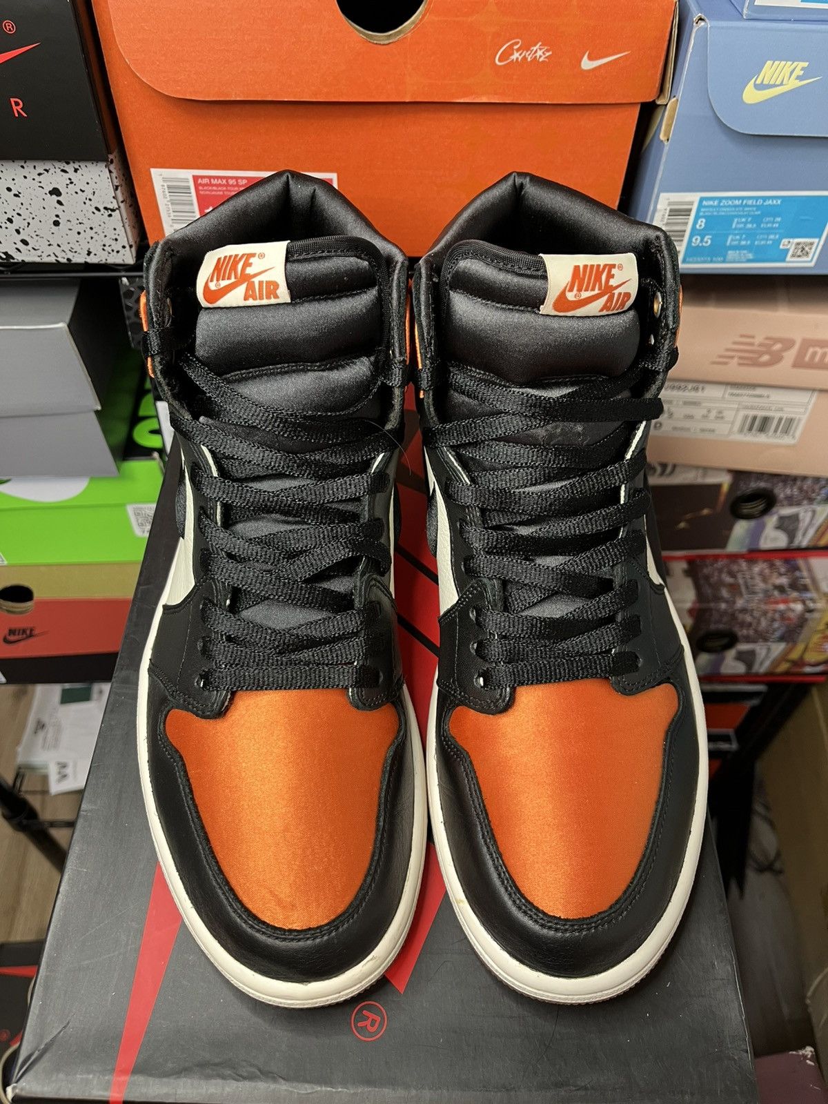 Jordan Brand Satin Shattered Backboard jordan 1 (11.5W/10M) Size US 10 / EU 43 - 3 Thumbnail