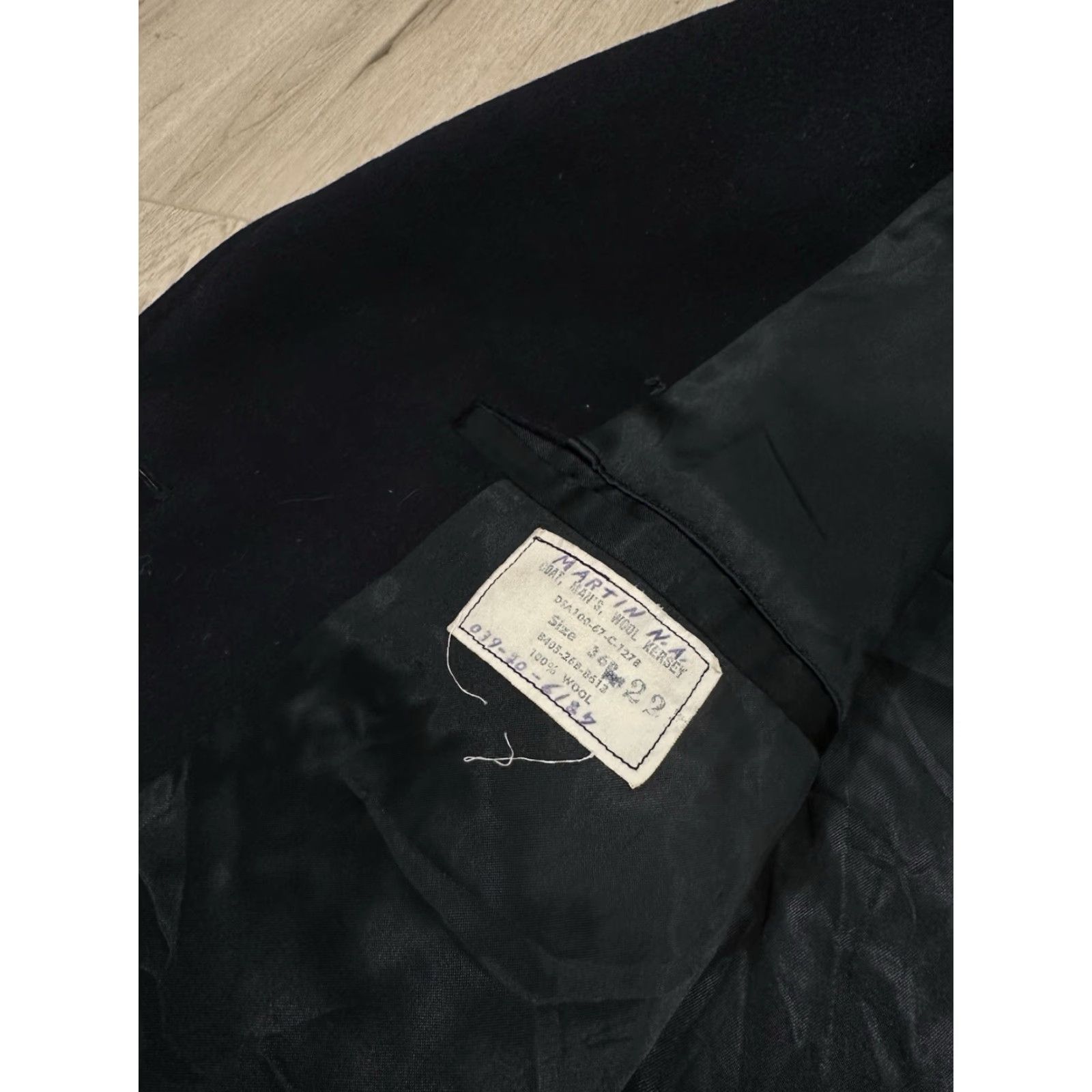 Vintage VINTAGE Kersey US Navy Peacoat 36R Wool Black Double-Breasted Navy Mens Coat Pockets Sailor Style Size US XXS / EU 40 - 5 Thumbnail