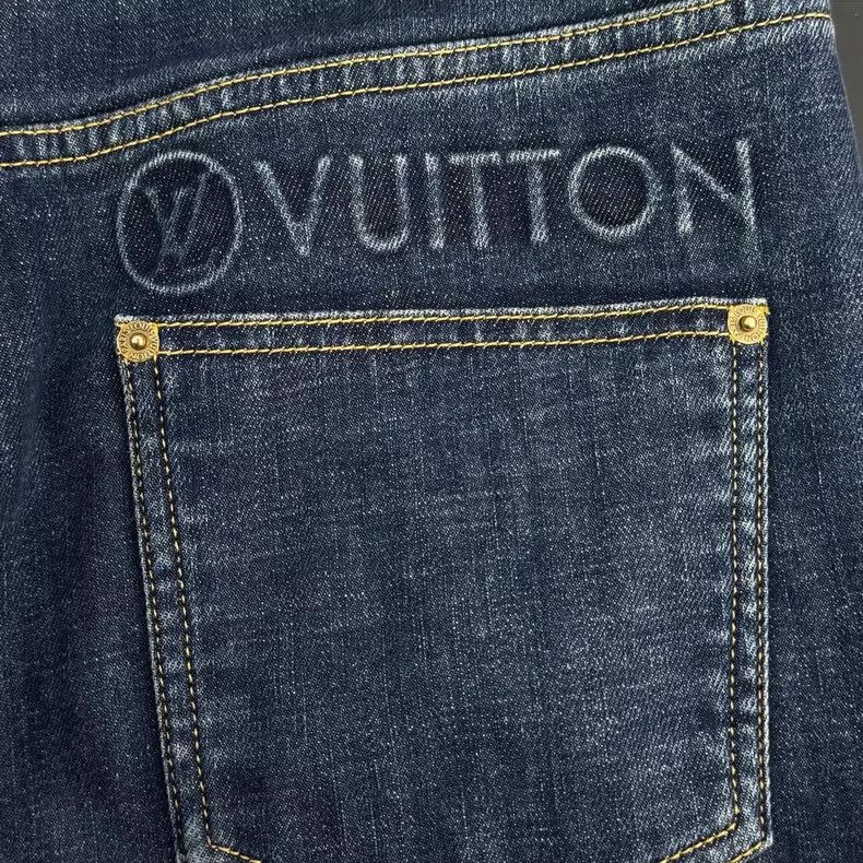 Louis Vuitton Louis Vuitton Washed Blue Label Jeans 2505-Nextarrow Size US 38 / EU 54 - 8 Thumbnail