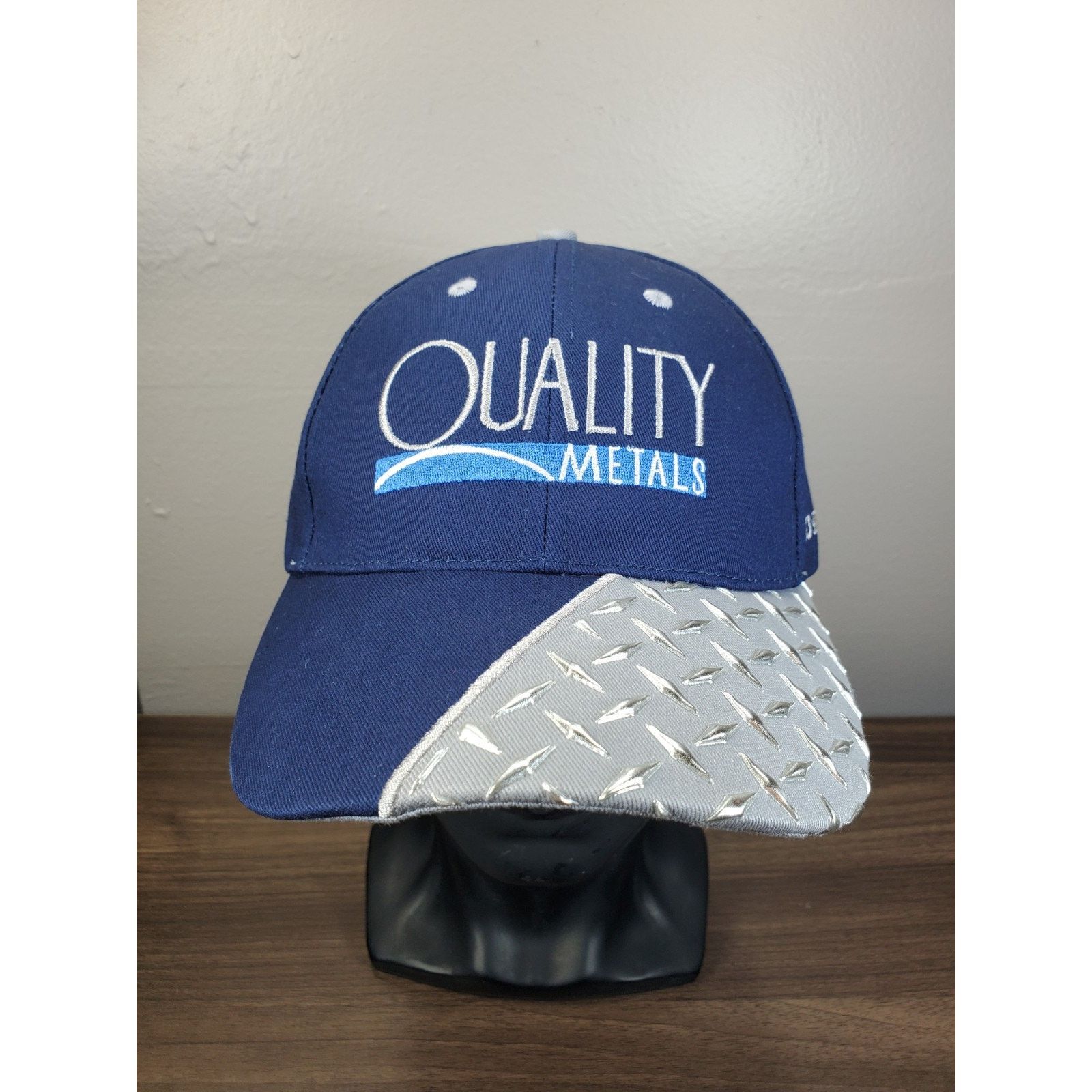 Vintage QUALITY METALS Hat Diamond Plate Baseball Cap Blue & Chrome Size ONE SIZE - 4 Thumbnail