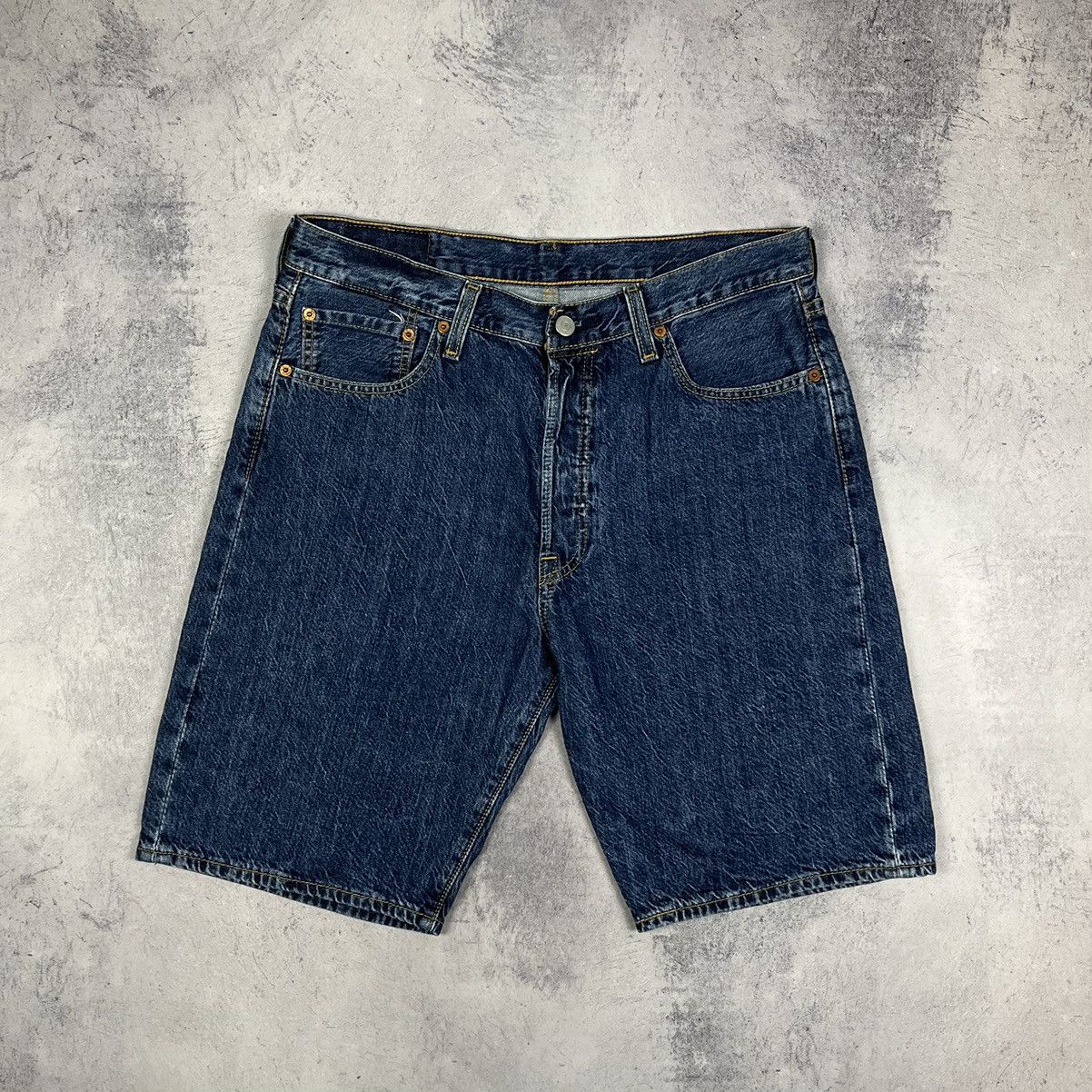 Levi's Vintage Levis 501 denim shorts 90’s Size US 33 - 4 Thumbnail
