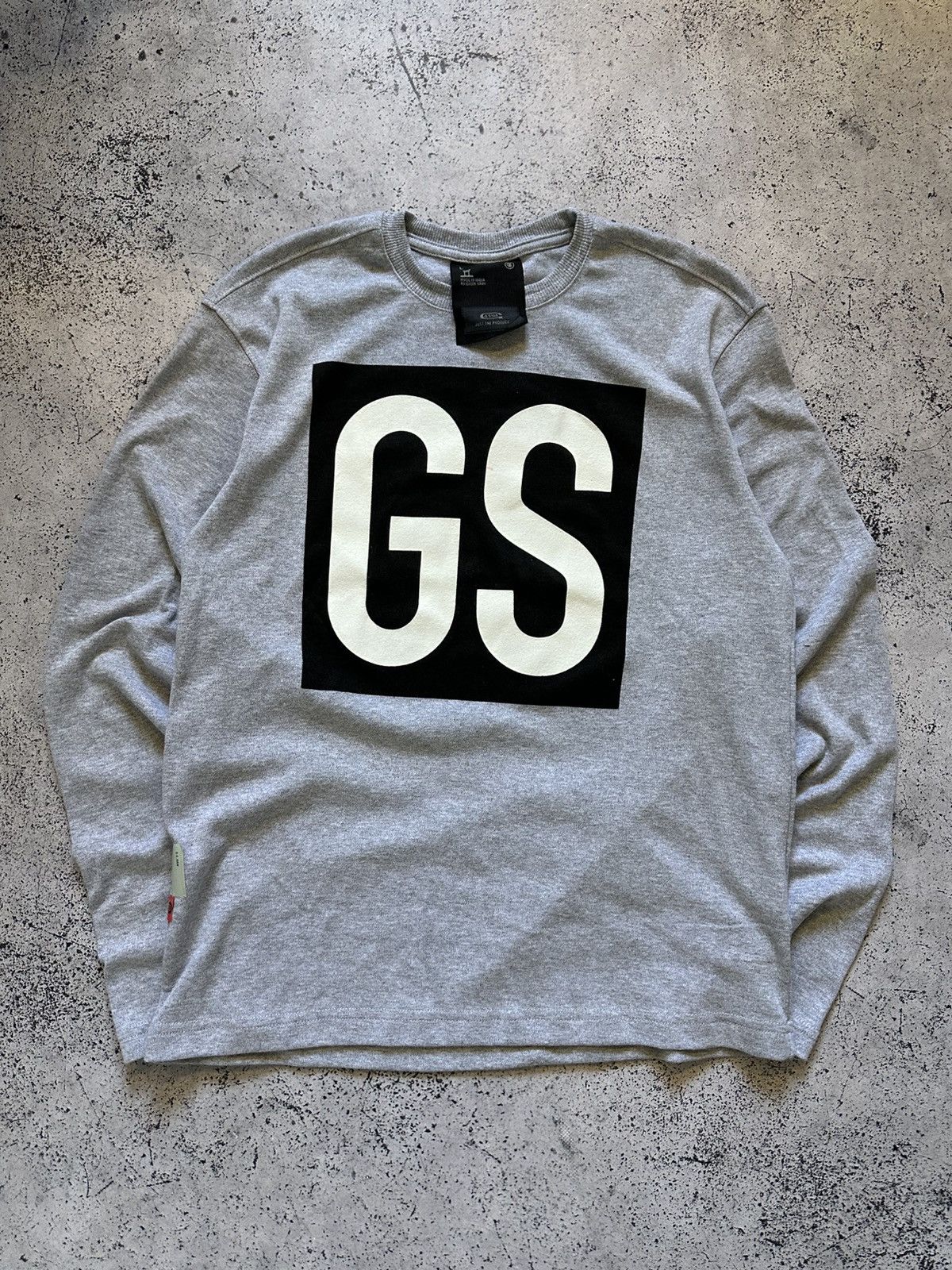 G-Star × Vintage Vintage G-star Raw Sweatshirt Big Logo Grey Size L Y2K USA Size US L / EU 52-54 / 3 - 1 Thumbnail