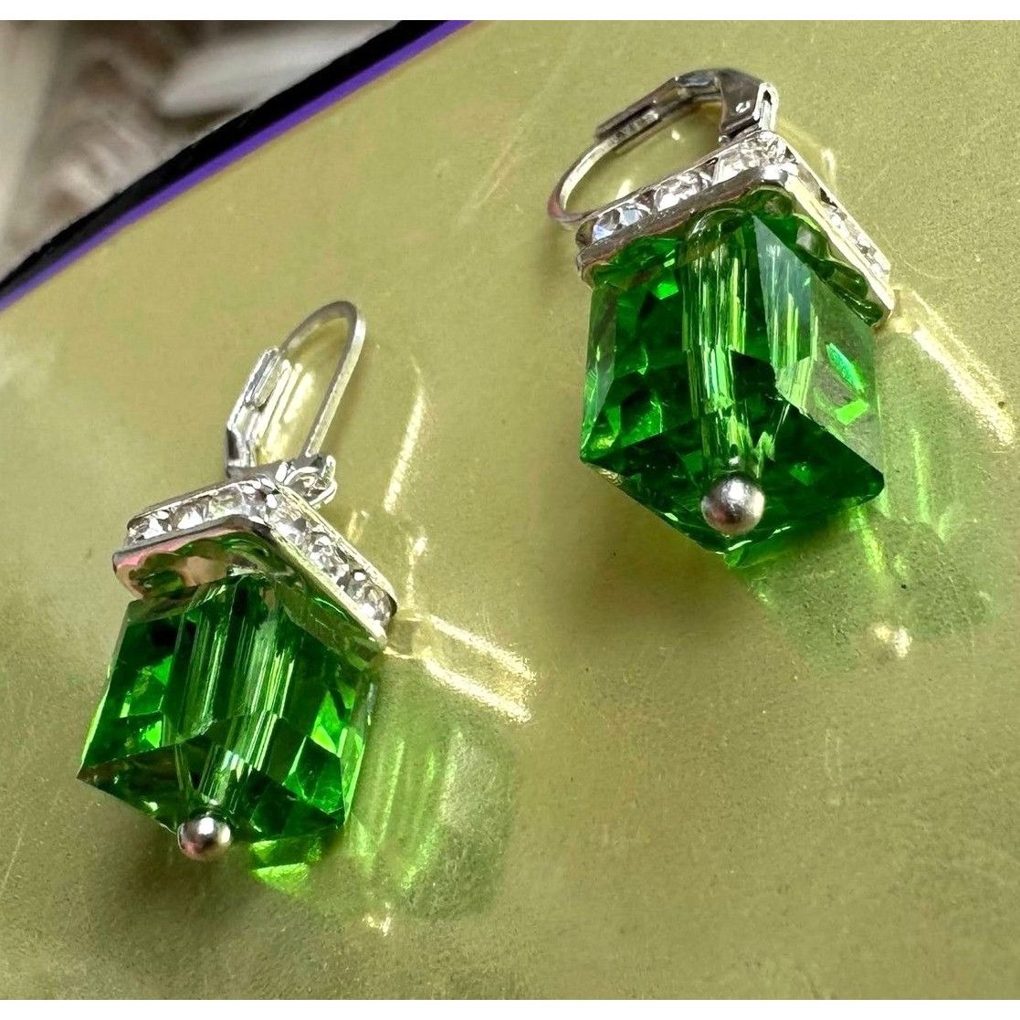 Designer × Handmade Light Emerald Earrings New Square Cube Rhinestones Wedding B Size ONE SIZE - 3 Thumbnail