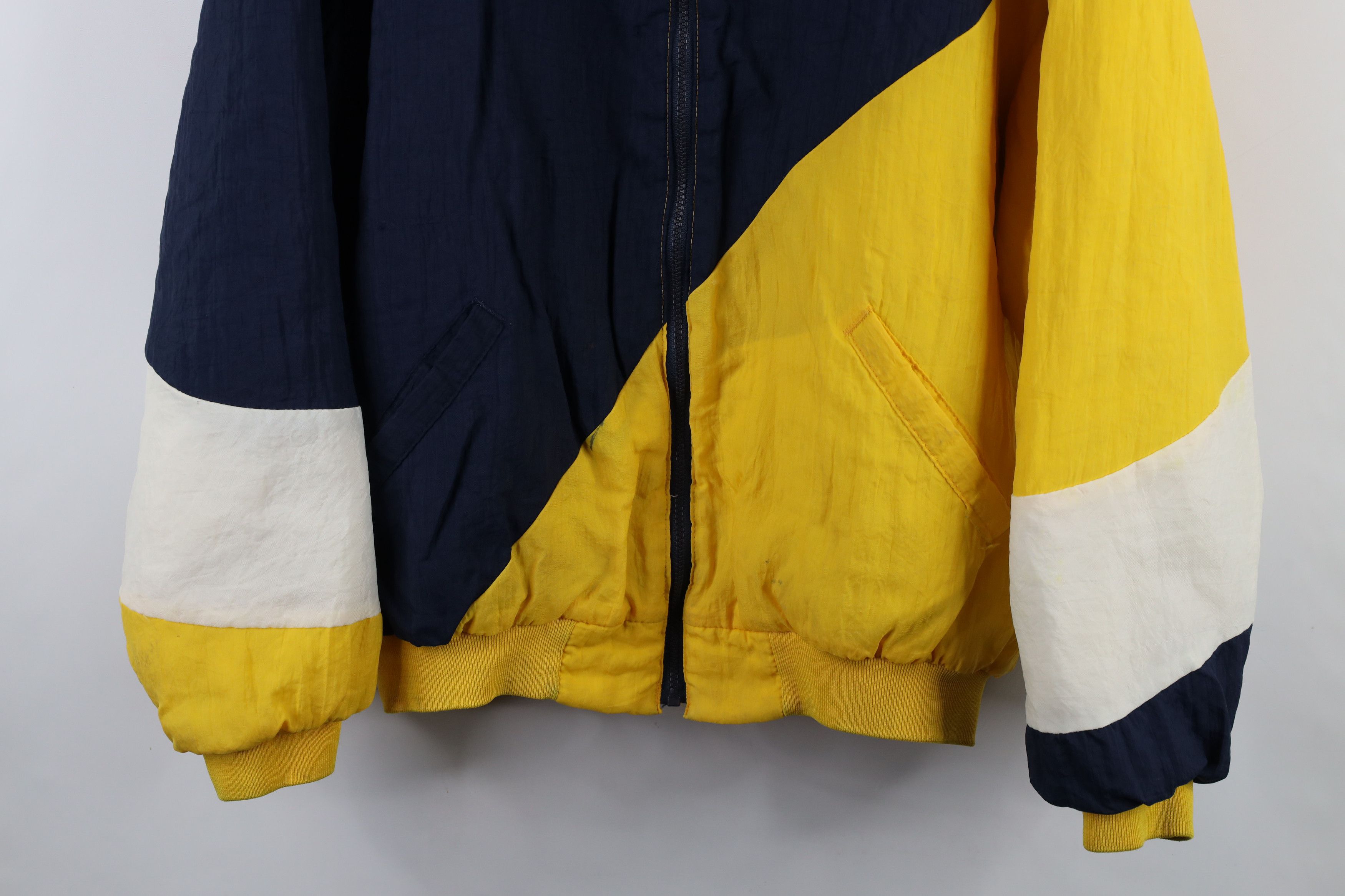 Vintage Vintage 90s University of Michigan Full Zip Puffer Jacket Size US XL / EU 56 / 4 - 3 Thumbnail