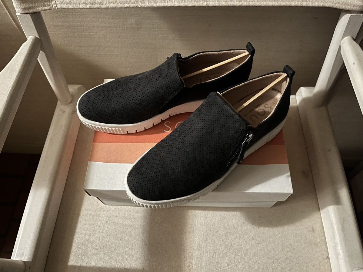 Naturalizer Soul Naturalizer “Turner” Canvas Sneakers Size 9M Size US 9 / IT 39 - 8 Thumbnail