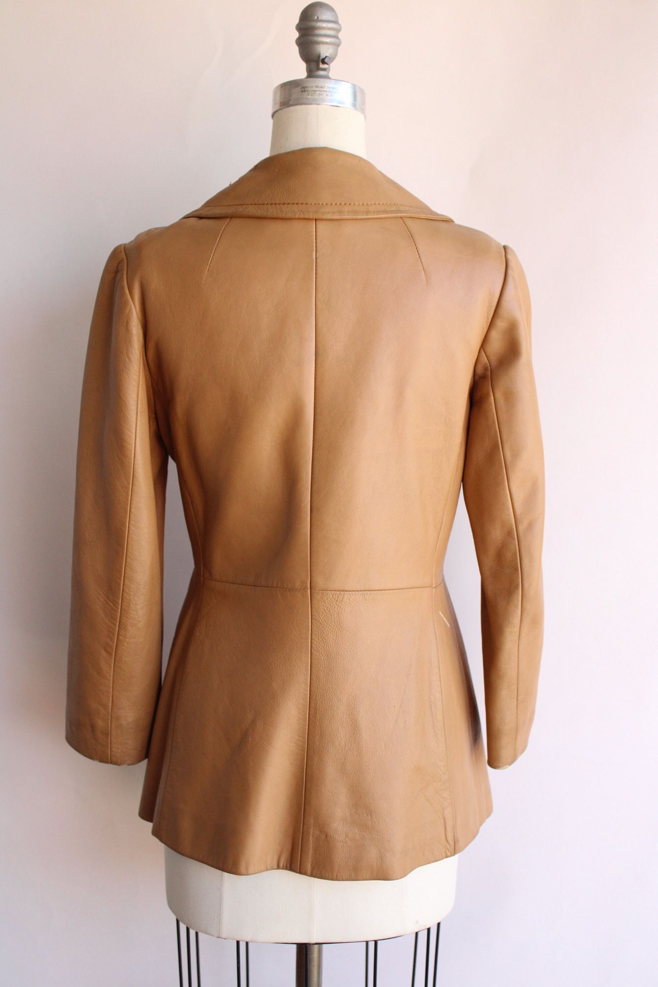 Vintage Vintage 1970s Jacket, Danaya Tan Leather, Dagger Collar, Ma Size M / US 6-8 / IT 42-44 - 9 Thumbnail