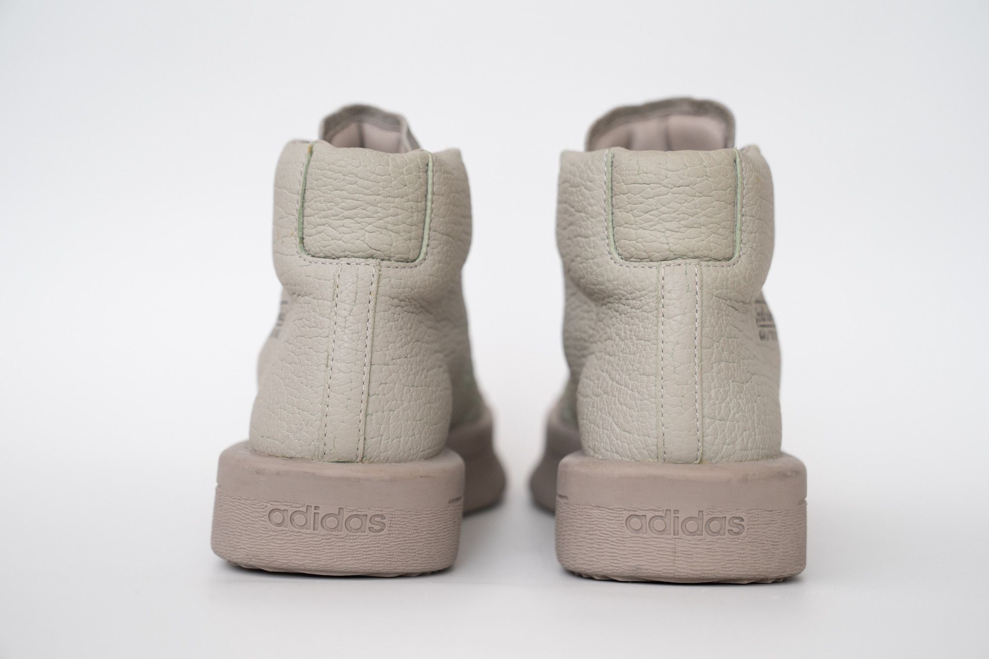 Adidas × Rick Owens Rick Owens x adidas Mastodon Pro Model Pearl US8.5 26.5 Rare Size US 8.5 / EU 41-42 - 15 Thumbnail