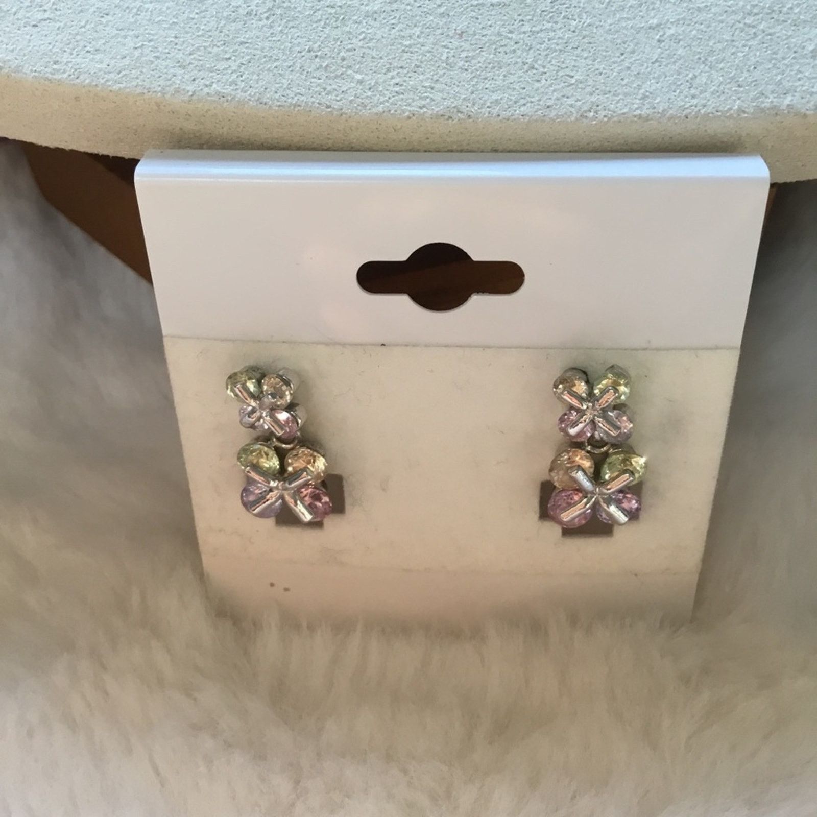 Other Clover Multi-Crystal Drop Earrings Size ONE SIZE - 3 Thumbnail