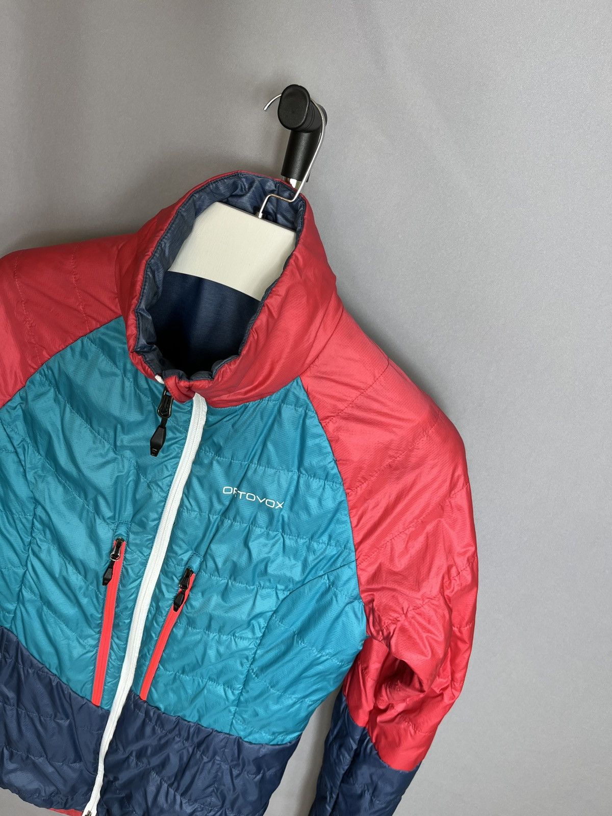 ORTOVOX × Sports Specialties Ortovox SwissWool Reversible Jacket Womens Blue Pink Size M / US 6-8 / IT 42-44 - 3 Thumbnail