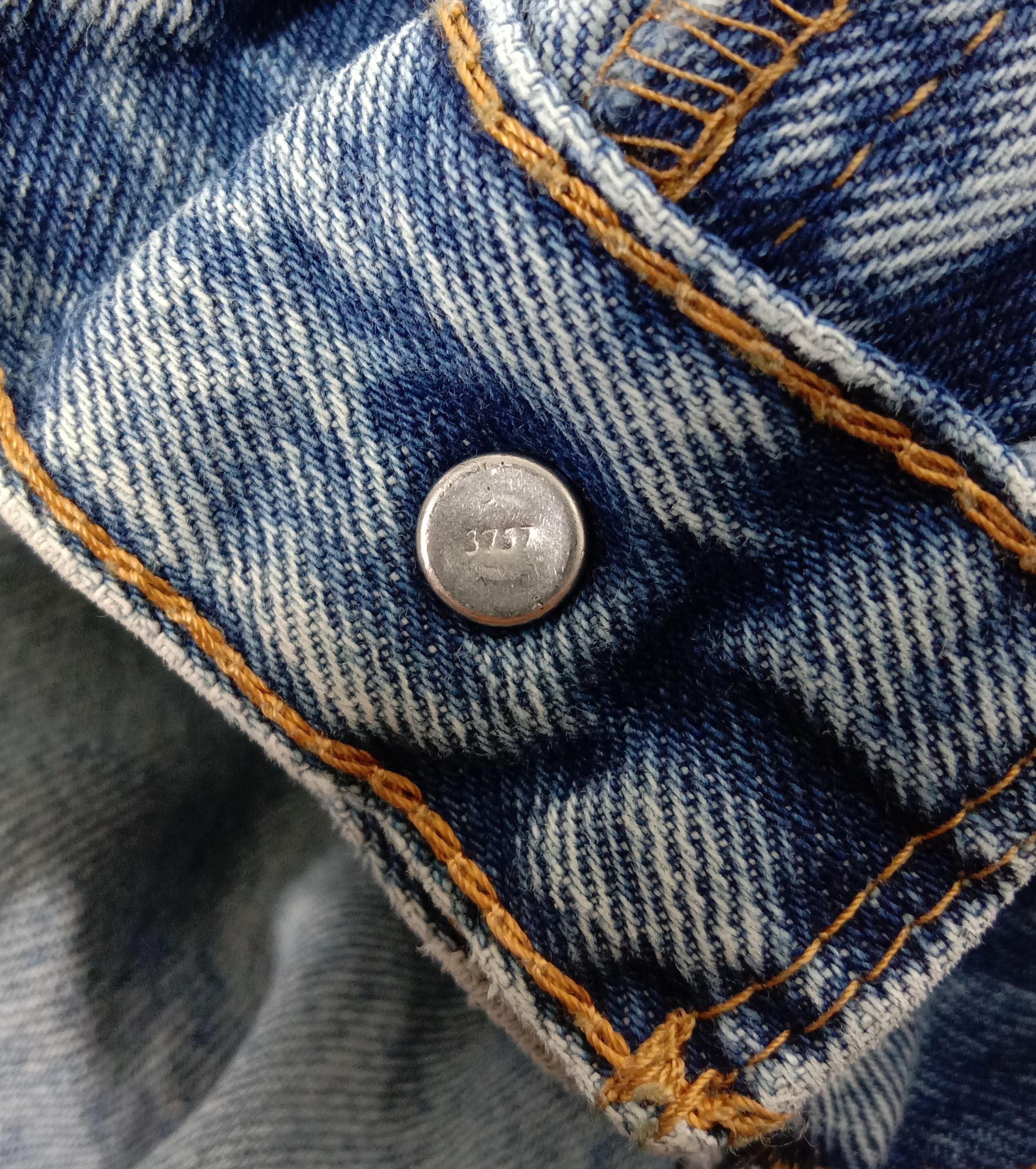 Levi's Vintage Levi's 505 Jeans Light Wash Straight Fit Denim Size US 34 / EU 50 - 10 Thumbnail
