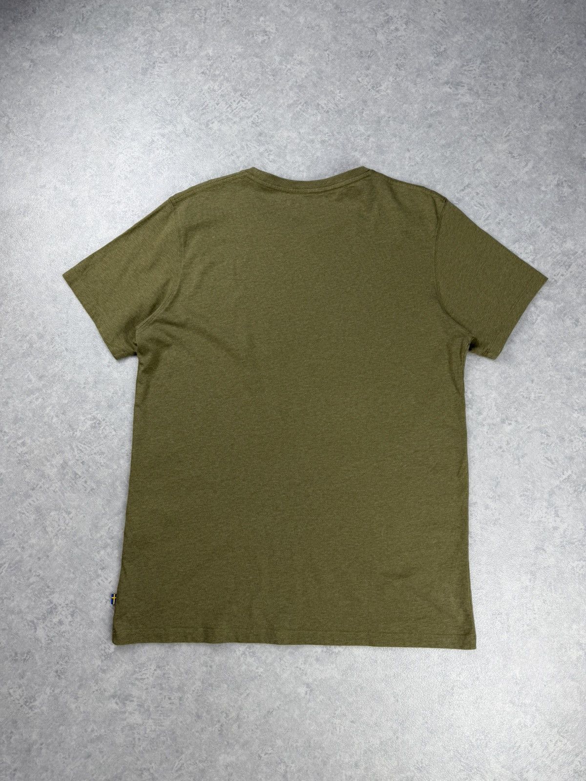 Fjallraven Fjallraven Logo T-Short Men’s Size L Size US L / EU 52-54 / 3 - 7 Thumbnail
