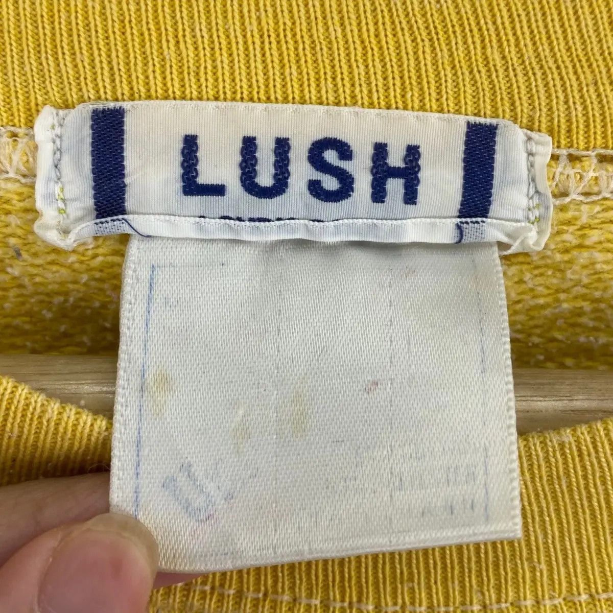 Vintage Vintage 90’ LUSH JAPAN LEGO Parody Logo Sweatshirt Pullover Size US L / EU 52-54 / 3 - 6 Thumbnail