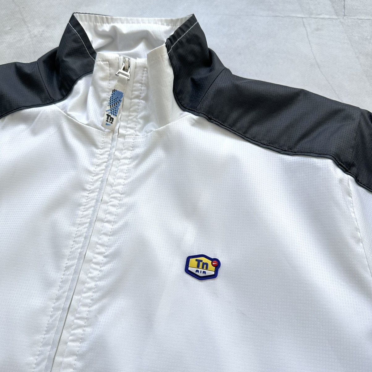Nike 00s Nike TN Plus AirMax Vintage Nylon Track Jacket Drill Size US S / EU 44-46 / 1 - 3 Thumbnail
