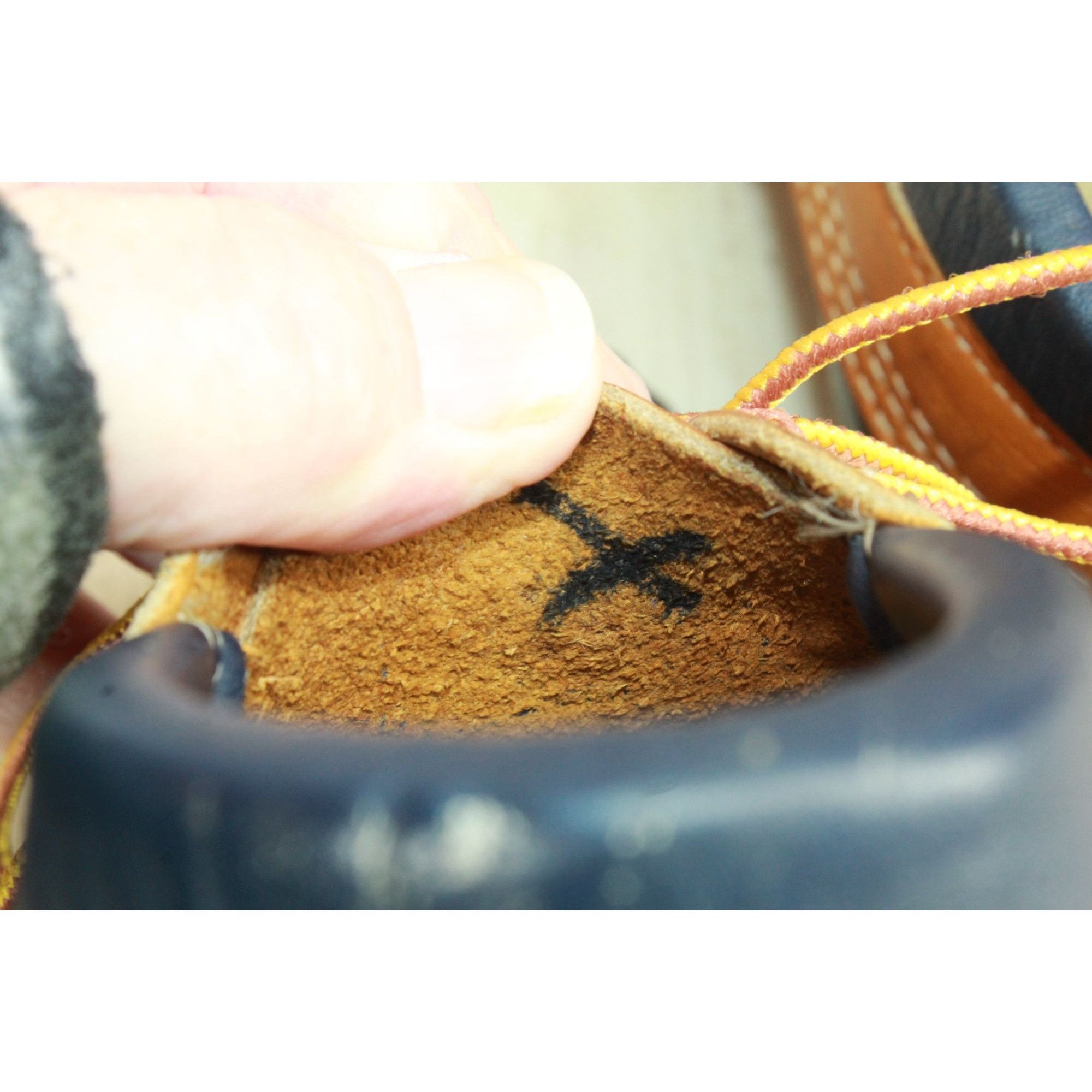 L.L. Bean Vintage LL Bean Maine Hunting Gumshoes Tan Navy Size US 7 / IT 37 - 9 Thumbnail