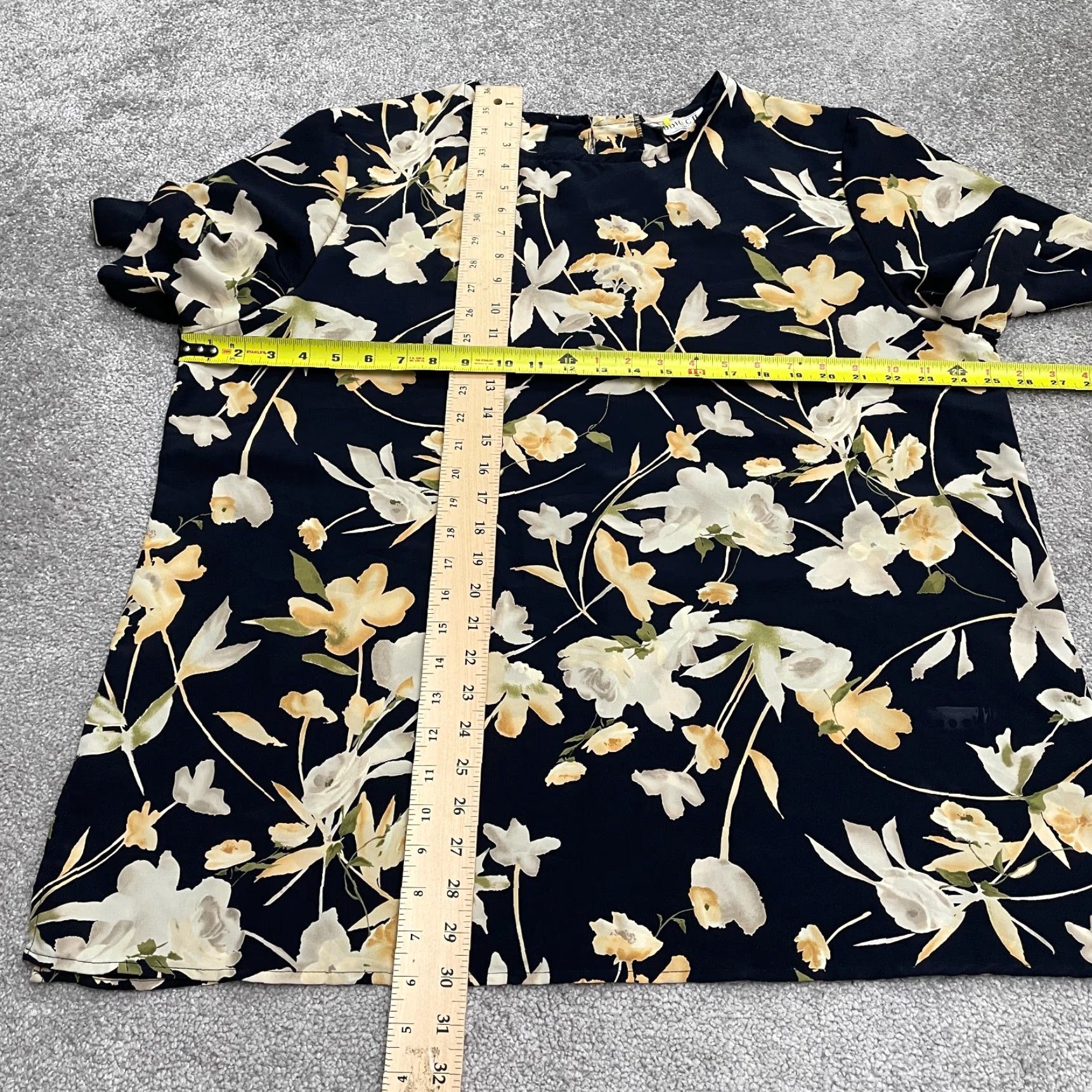 Vintage Studio C II Classic Floral Blouse Womens 24 Black Crew Neck Short Sleeve Top Size 4XL / US 24-26 - 7 Thumbnail