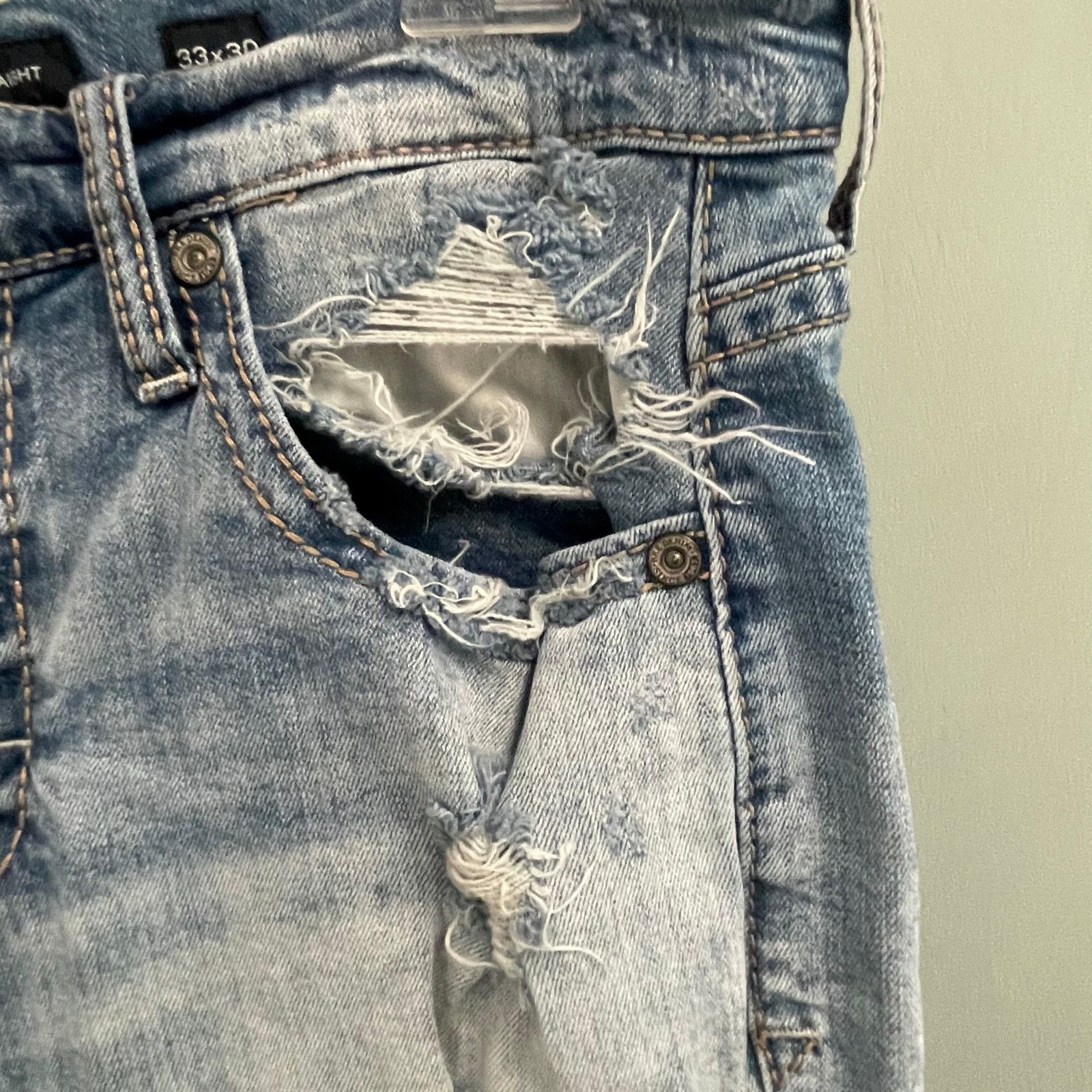 BKE BKE Jeans Jake Straight Distressed Size 33x30 Buckle Denim Size US 33 - 2 Thumbnail