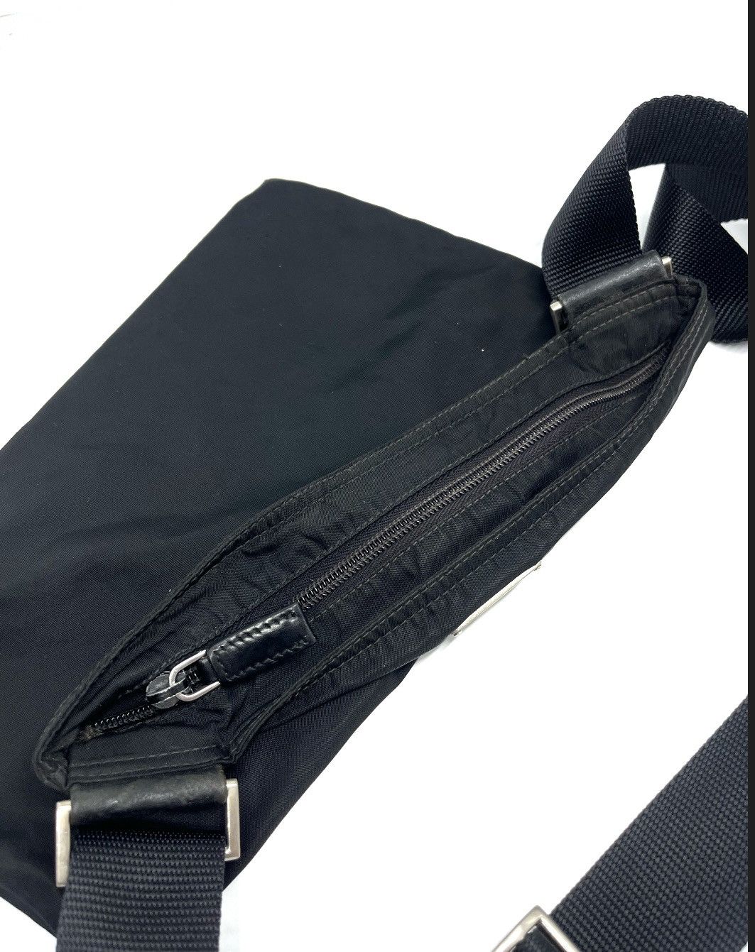 Prada Authentic PRADA Nylon Crossbody bag Size ONE SIZE - 5 Thumbnail