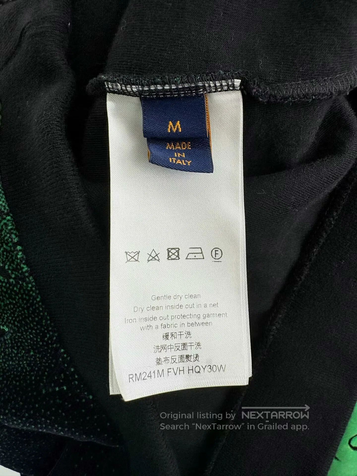 Louis Vuitton louis vuitton black green gradient logo jacket. Size US M / EU 48-50 / 2 - 5 Thumbnail