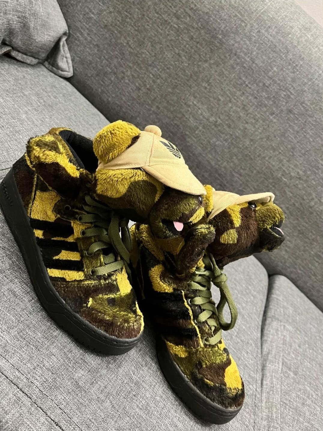 Adidas × Jeremy Scott RARE Adidas x Jeremy Scott camo teddy shoes Size US 5.5 / EU 38 - 2 Thumbnail