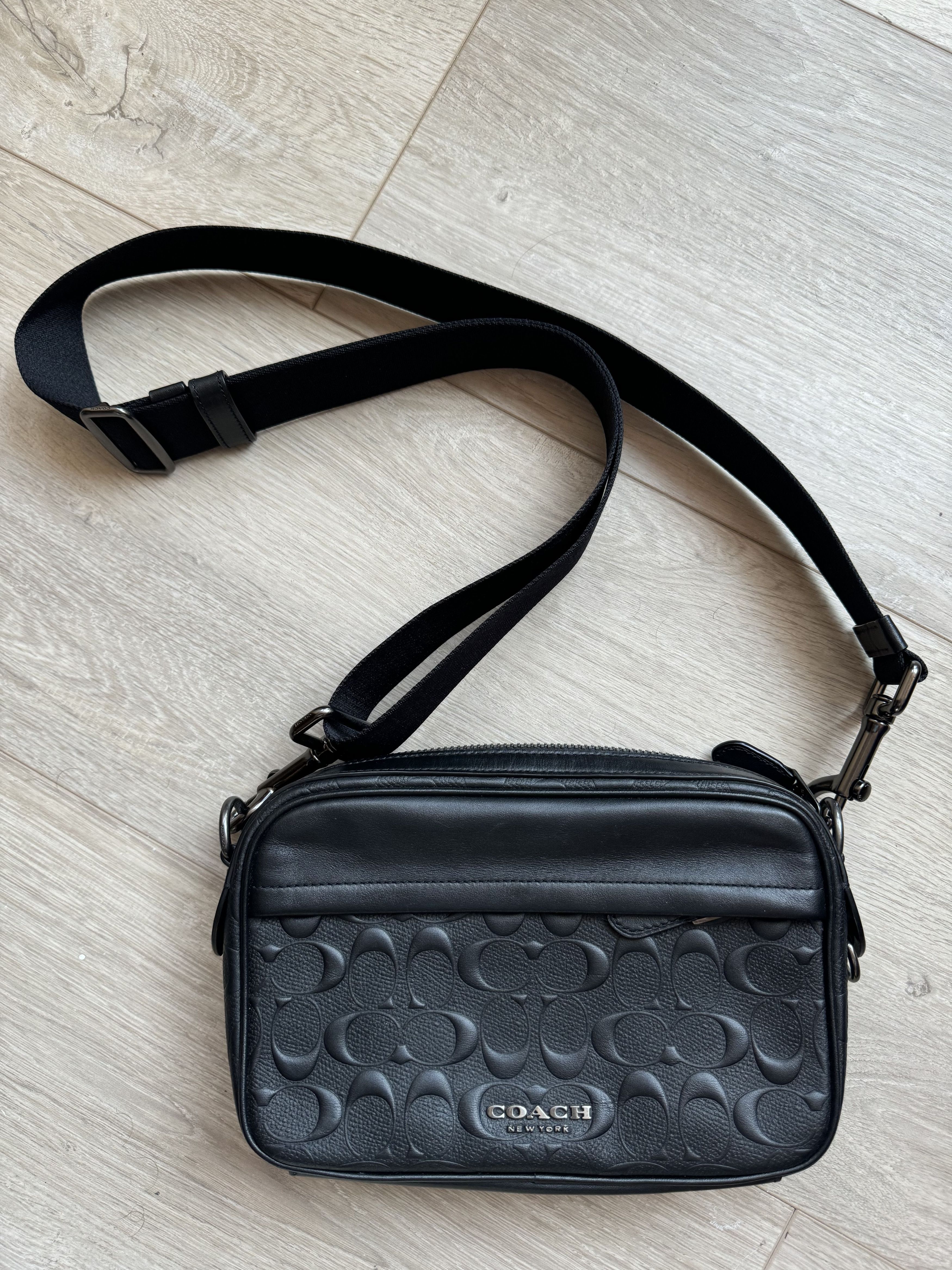 Coach COACH Graham Crossbody In Signature Leather Size ONE SIZE - 1 Thumbnail
