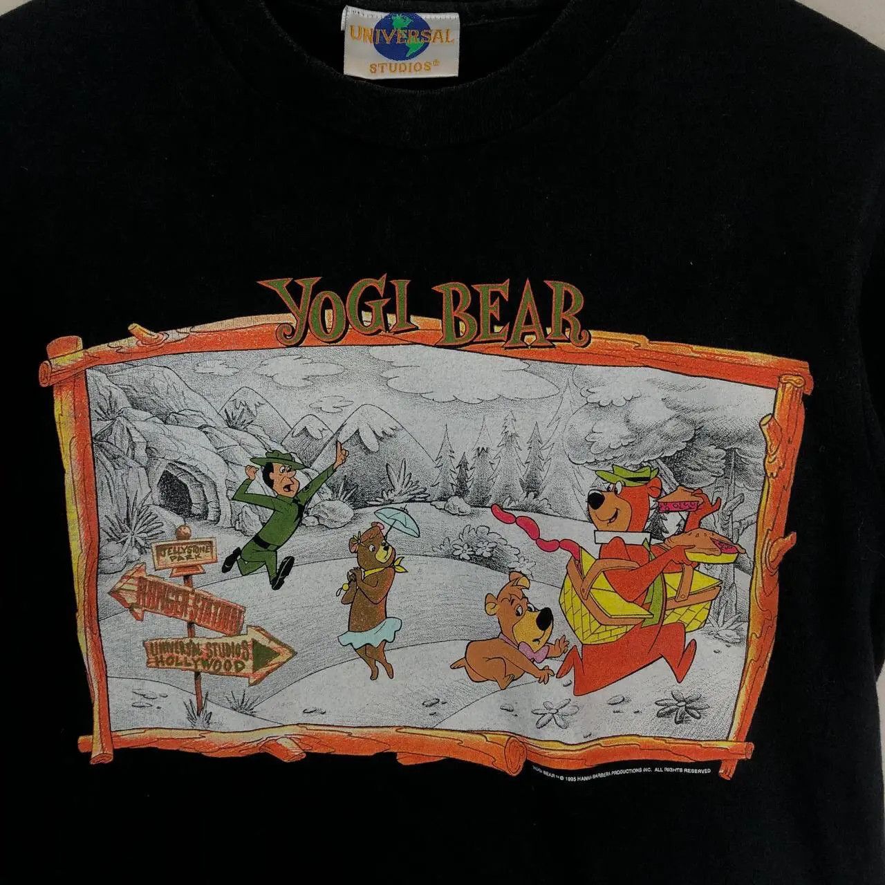 Disney × Vintage Vtg 1995 YOGI BEAR Hanna Barbera Universal Studio Comic Size US XS / EU 42 / 0 - 4 Thumbnail