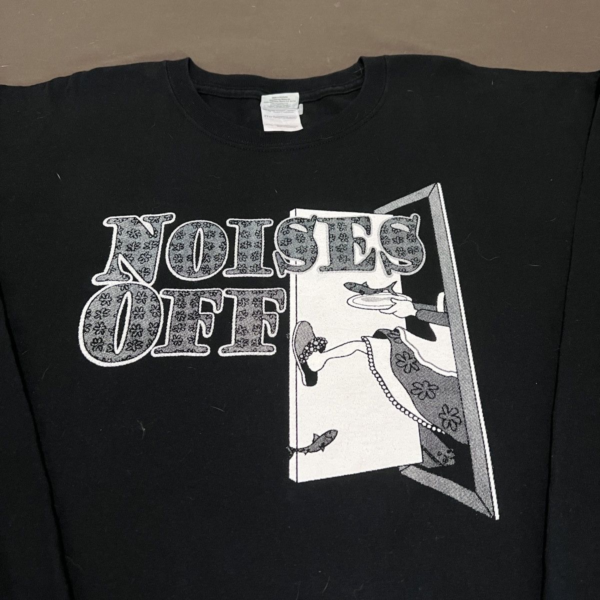 Vintage Vintage Y2K Noises Off comedy film Promo Tee 2XL Size US XXL / EU 58 / 5 - 1 Thumbnail