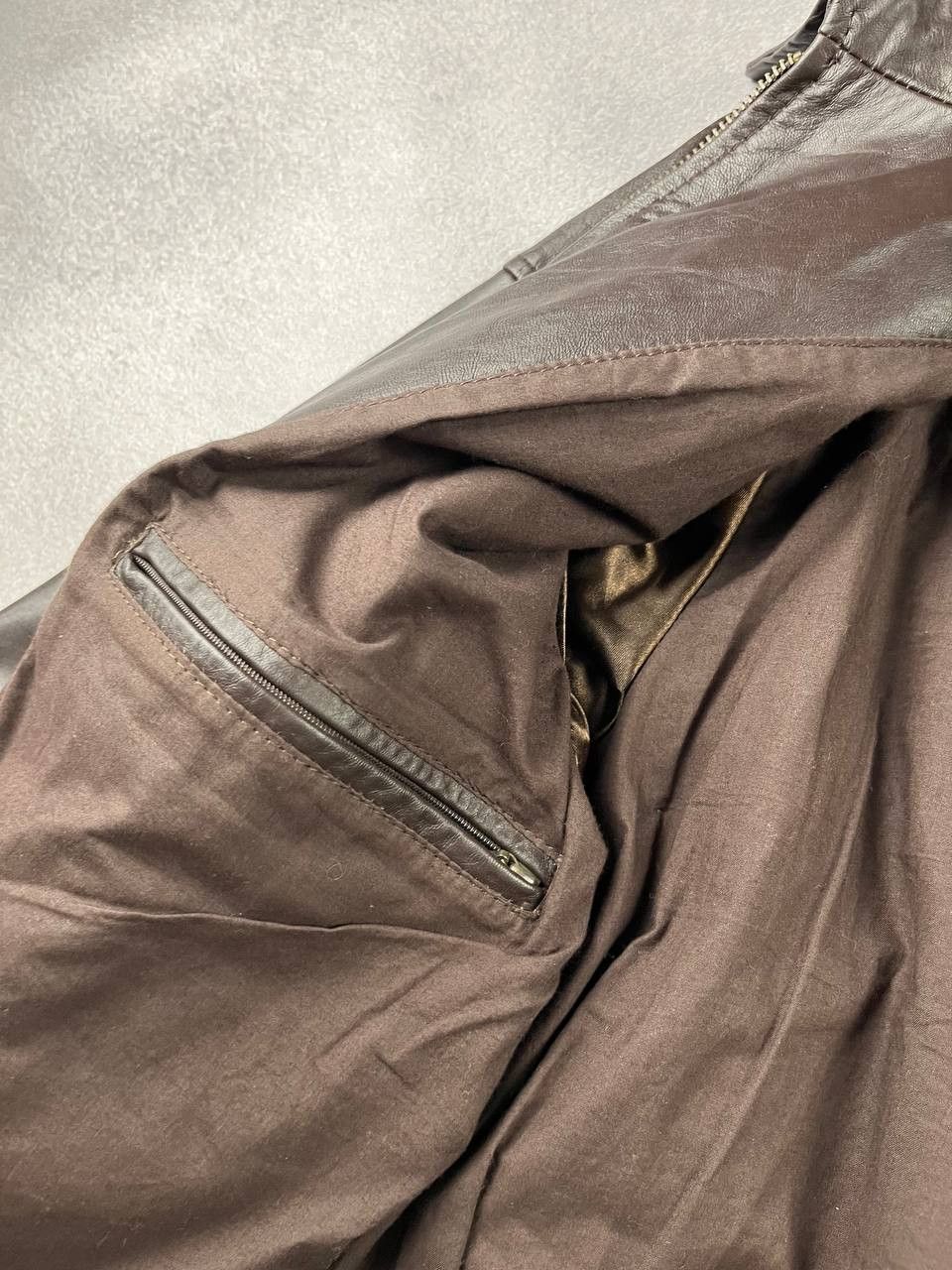 Alpha Industries Vintage Leather Alpha Industries Jacket L size Size US L / EU 52-54 / 3 - 21 Thumbnail