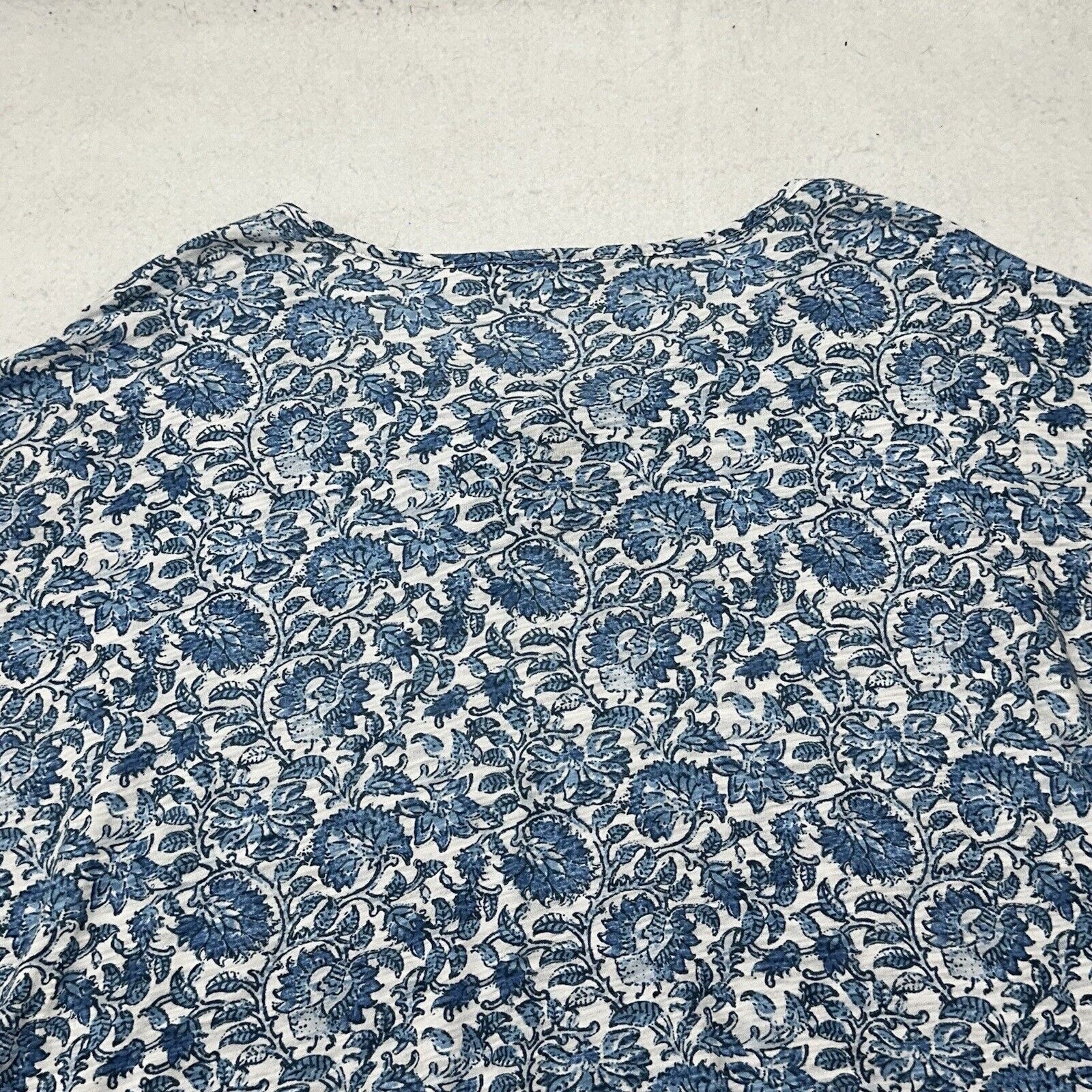 Lucky Brand Lucky Brand Large Floral Blouse Tie Front Paisley Top Size L / US 10 / IT 46 - 11 Thumbnail