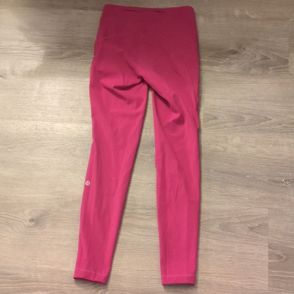 Lululemon Lululemon Swift Speed Tight Brush Luxtreme Wild Berry size 4 Size 27" / US 4 / IT 40 - 7 Thumbnail