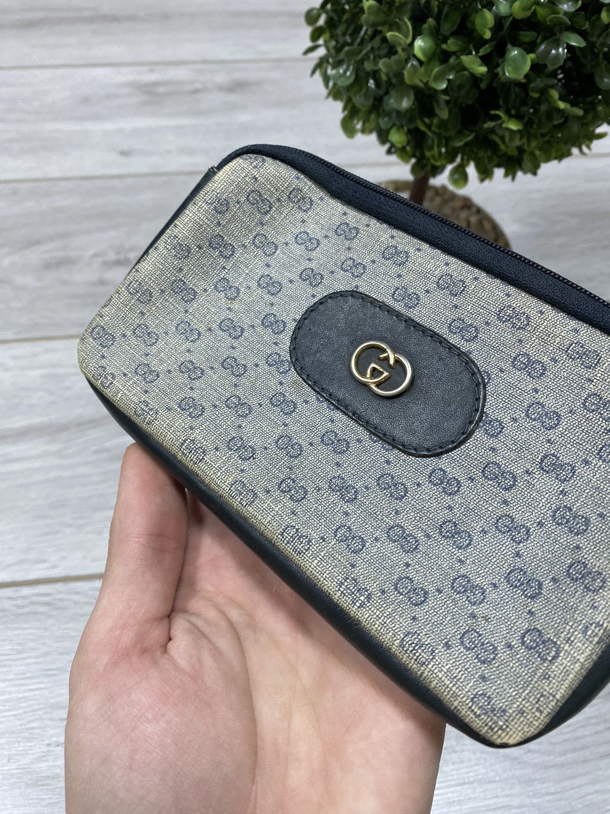 Gucci Gucci GG Clutch Purse badge zip Bag Size ONE SIZE - 2 Thumbnail