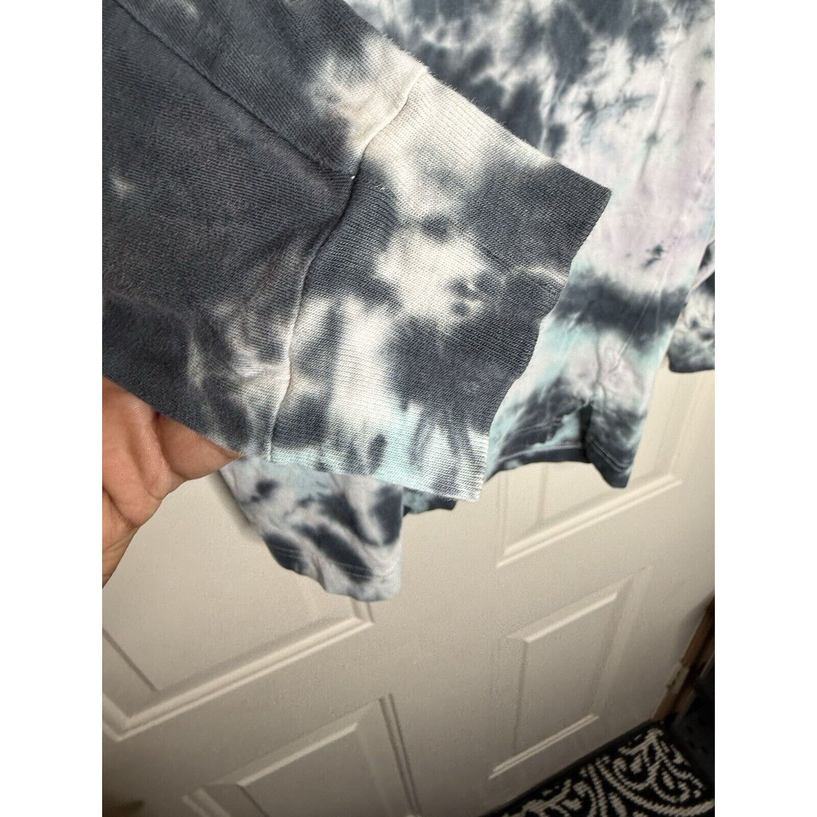 Pink Pink Victoria's Secret Tie Dye Shirt Women's XS Long Sleeve Size XS / US 0-2 / IT 36-38 - 4 Thumbnail
