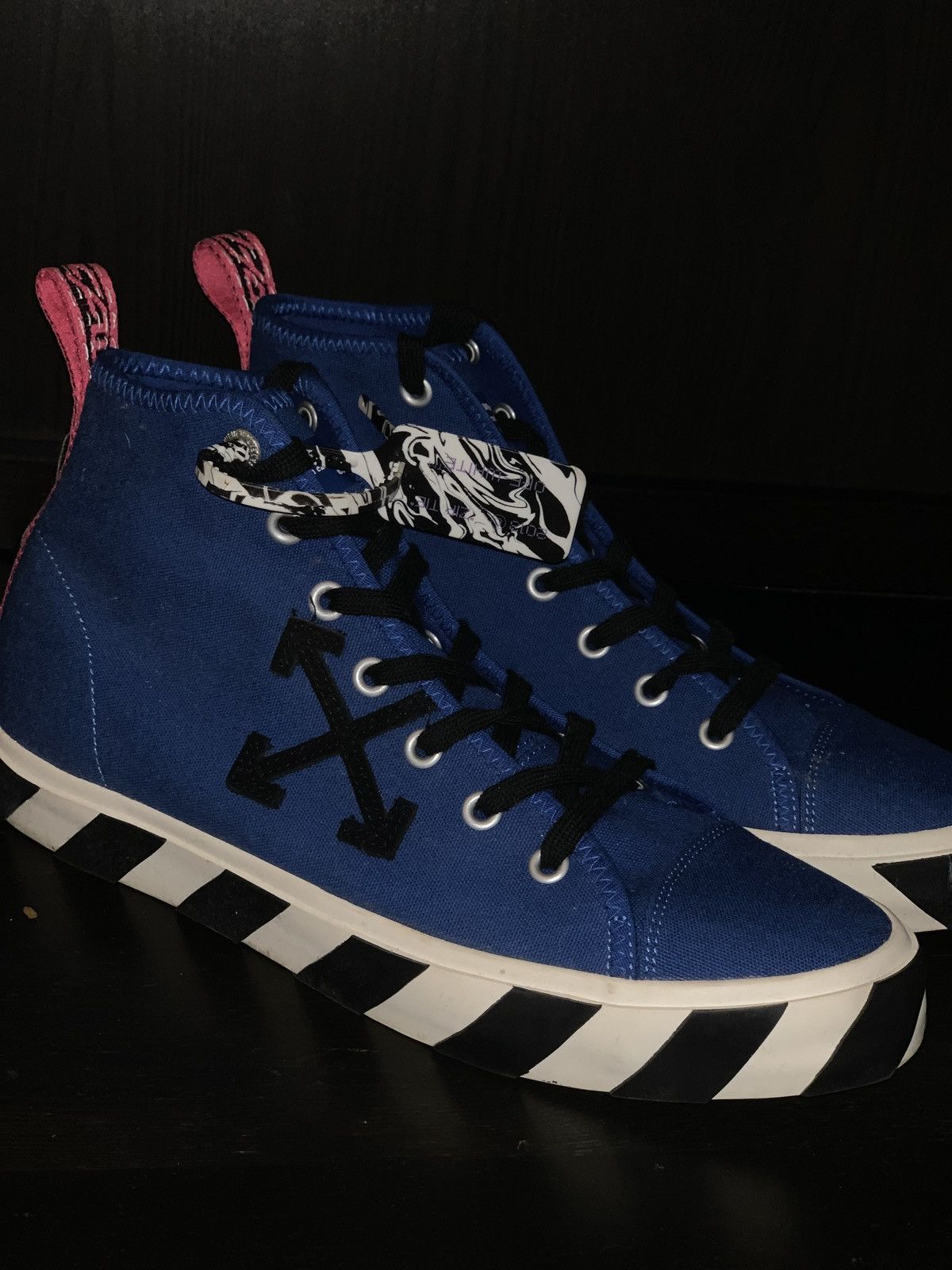 Off-White Off White Chuck Size US 11.5 / EU 44-45 - 1 Thumbnail
