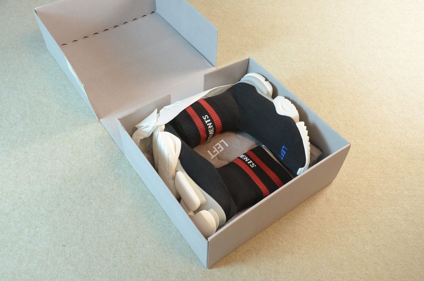 Other Vetements x Reebok Sock Pump High Black Sock Boot Size US 5 / IT 35 - 4 Thumbnail