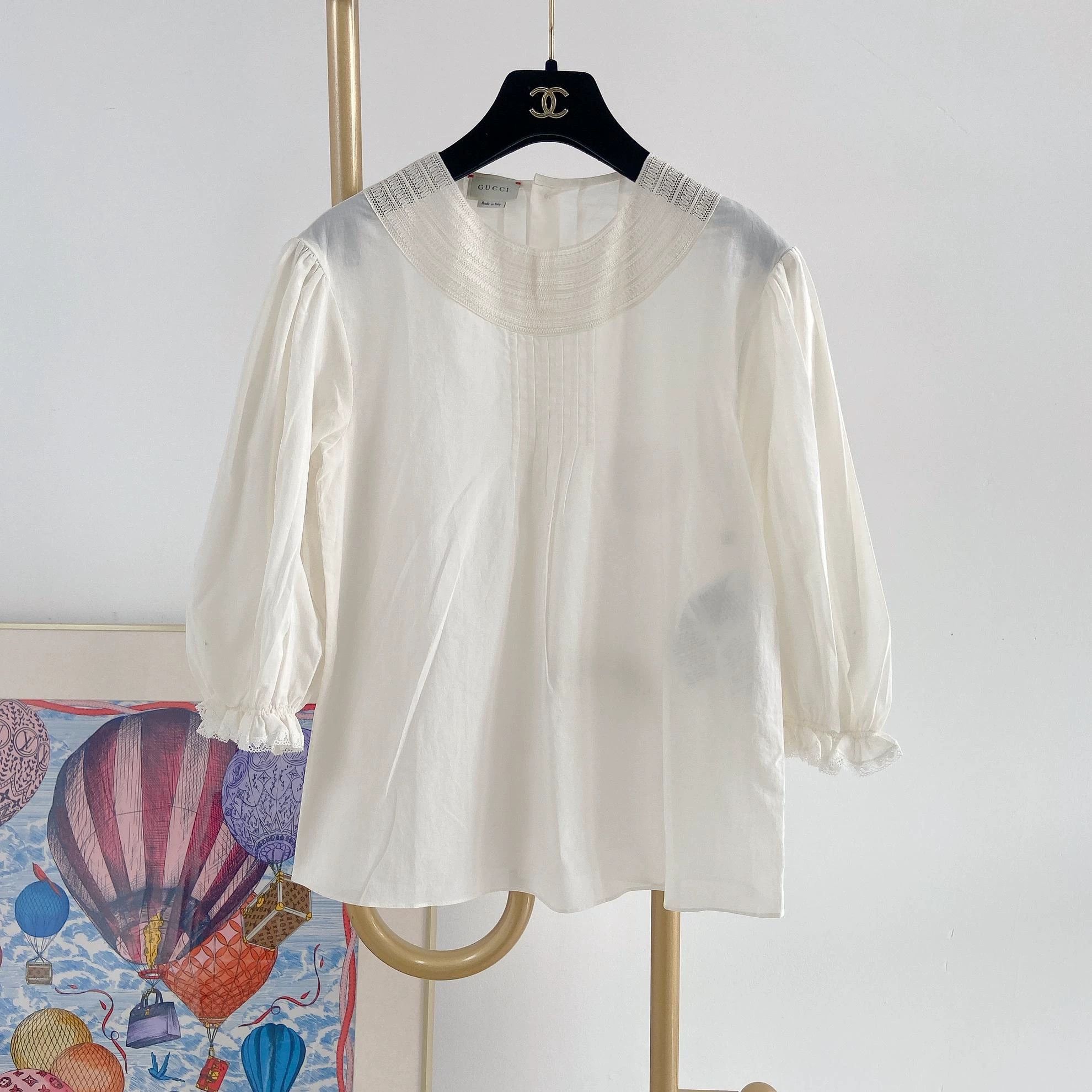 Gucci Gucci White Crewneck Shirt Size 12 Size XS / US 0-2 / IT 36-38 - 1 Thumbnail
