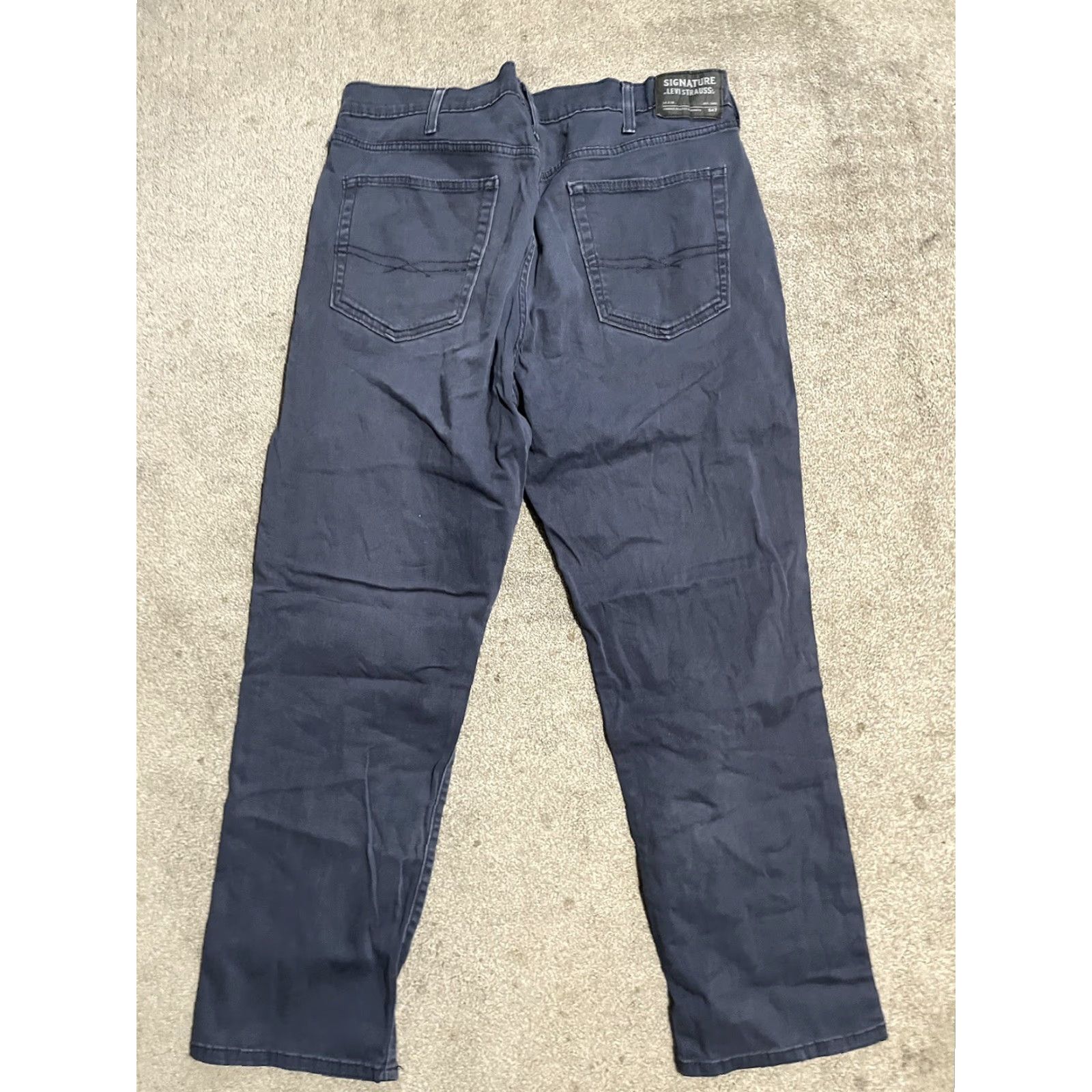 Vintage VINTAGE Levi Strauss Signature Jeans Mens 38x32 Medium Blue S61 Straight Denim<|vq_4520|> Size US 38 / EU 54 - 2 Thumbnail