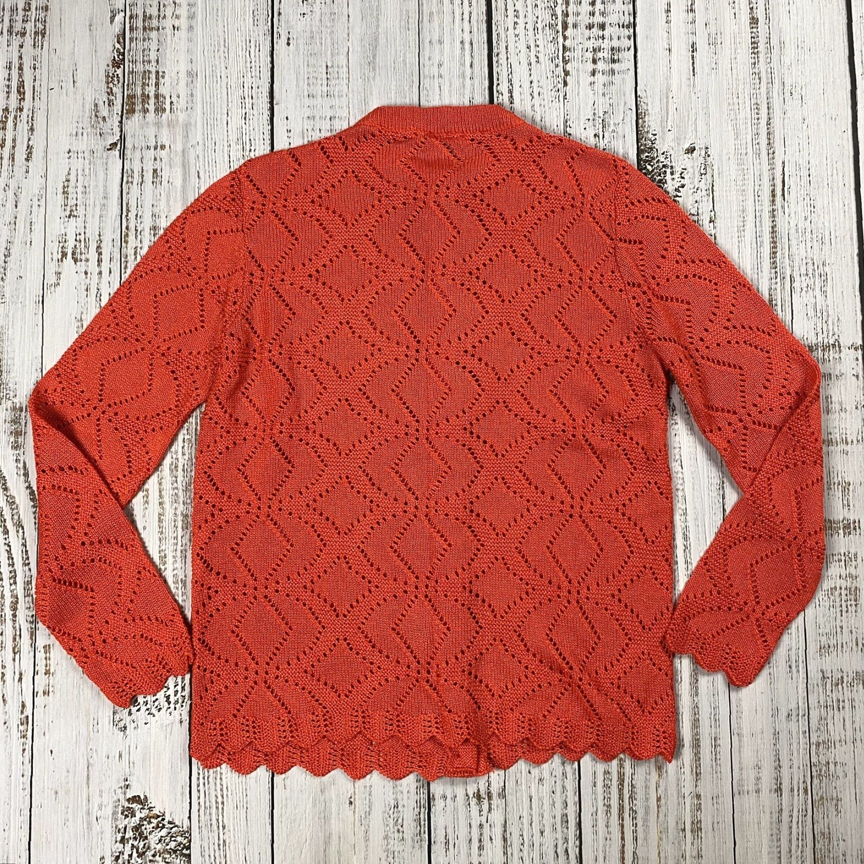 Vintage VINTAGE 1960s Coral Orange Psychedelic Mod GoGo Sweater Cardigan M/L 100% Acrylic Women’s Size M / US 6-8 / IT 42-44 - 5 Thumbnail