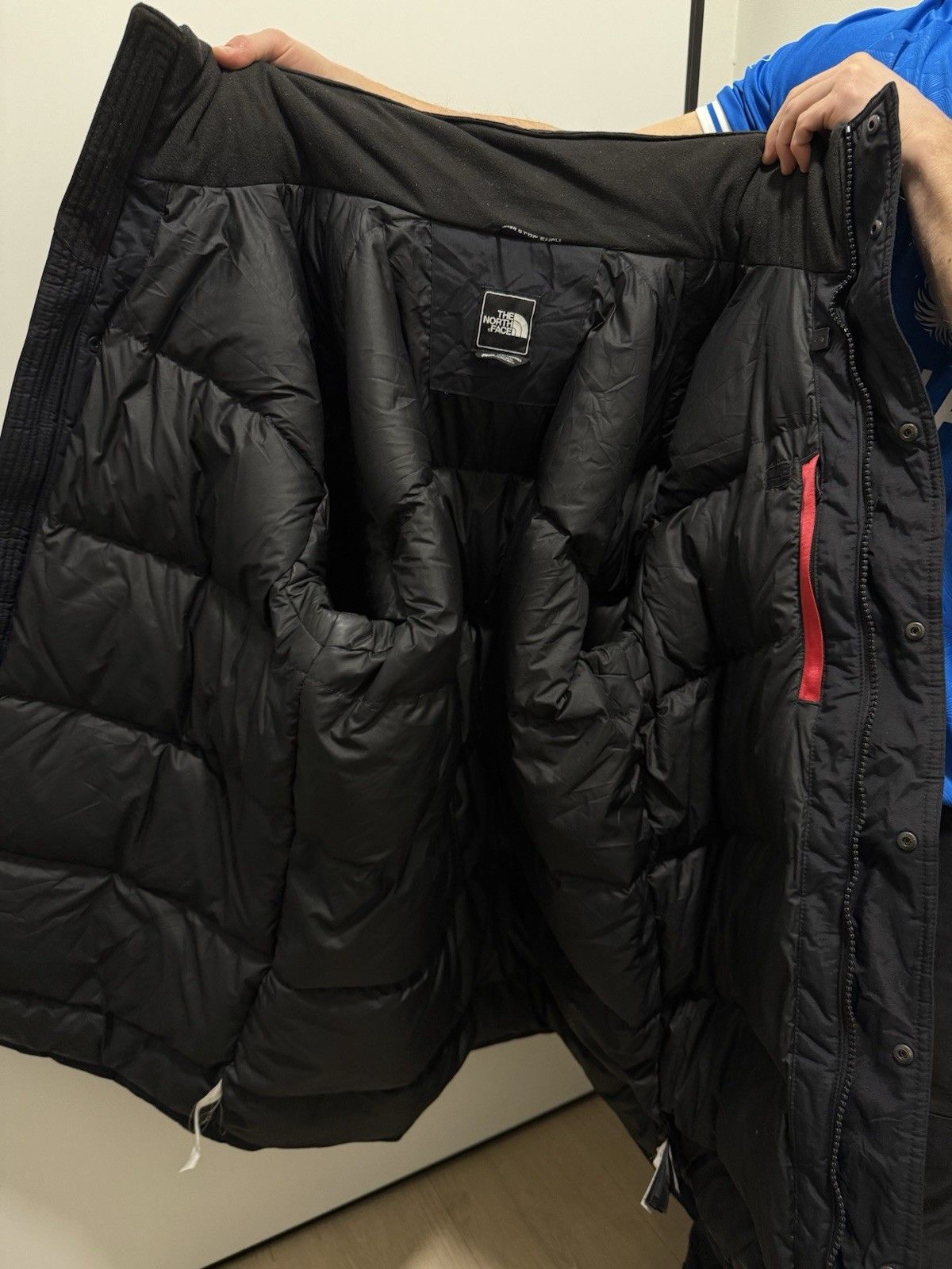 The North Face The North Face Men`s McMurdo Down Hooded Outdoor Jacket Size US XL / EU 56 / 4 - 11 Thumbnail