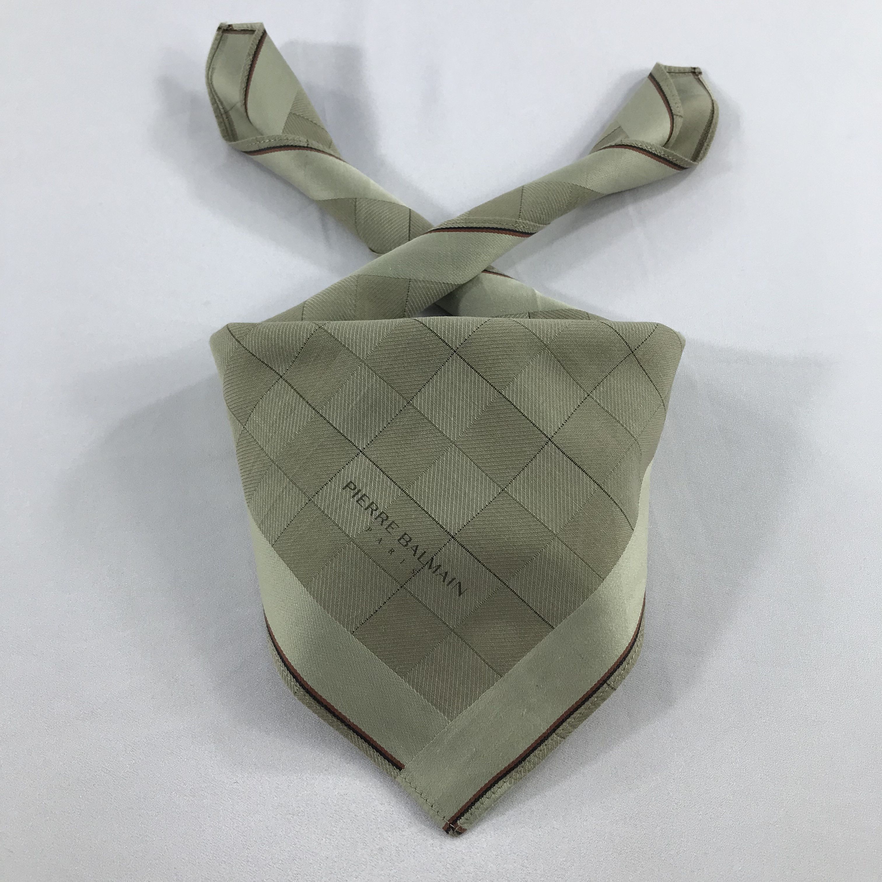 Pierre Balmain × Vintage Pierre Balmain Bandana / Handkerchief / Neckerchief - S2041 Size ONE SIZE - 3 Thumbnail