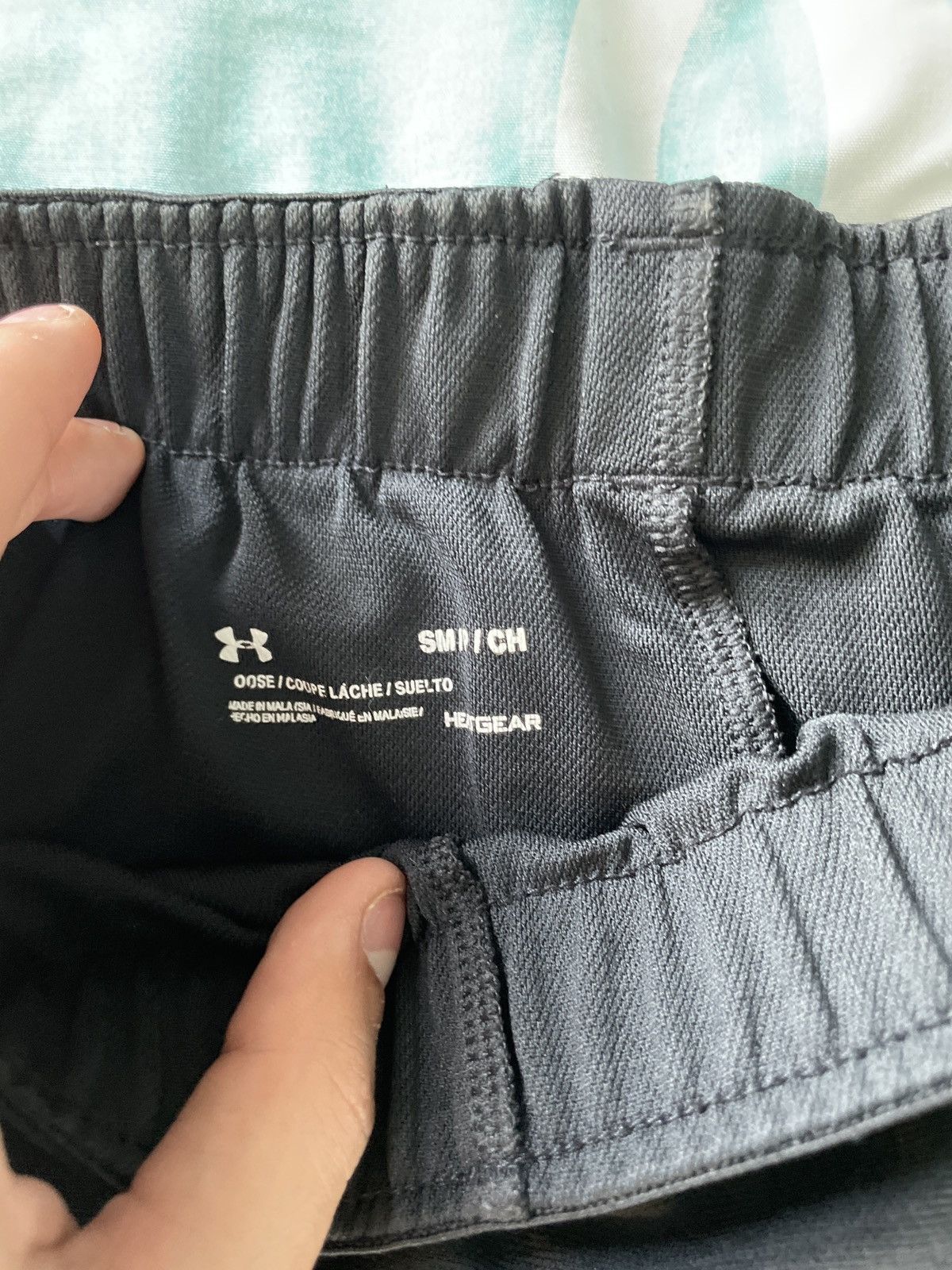 Under Armour UA Athletic Shorts Size 27" / US 4 / IT 40 - 2 Thumbnail