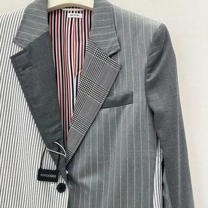 Thom Browne Thom Browne Color-Block Long Sleeve Coat for Men . Size US M / EU 48-50 / 2 - 6 Thumbnail