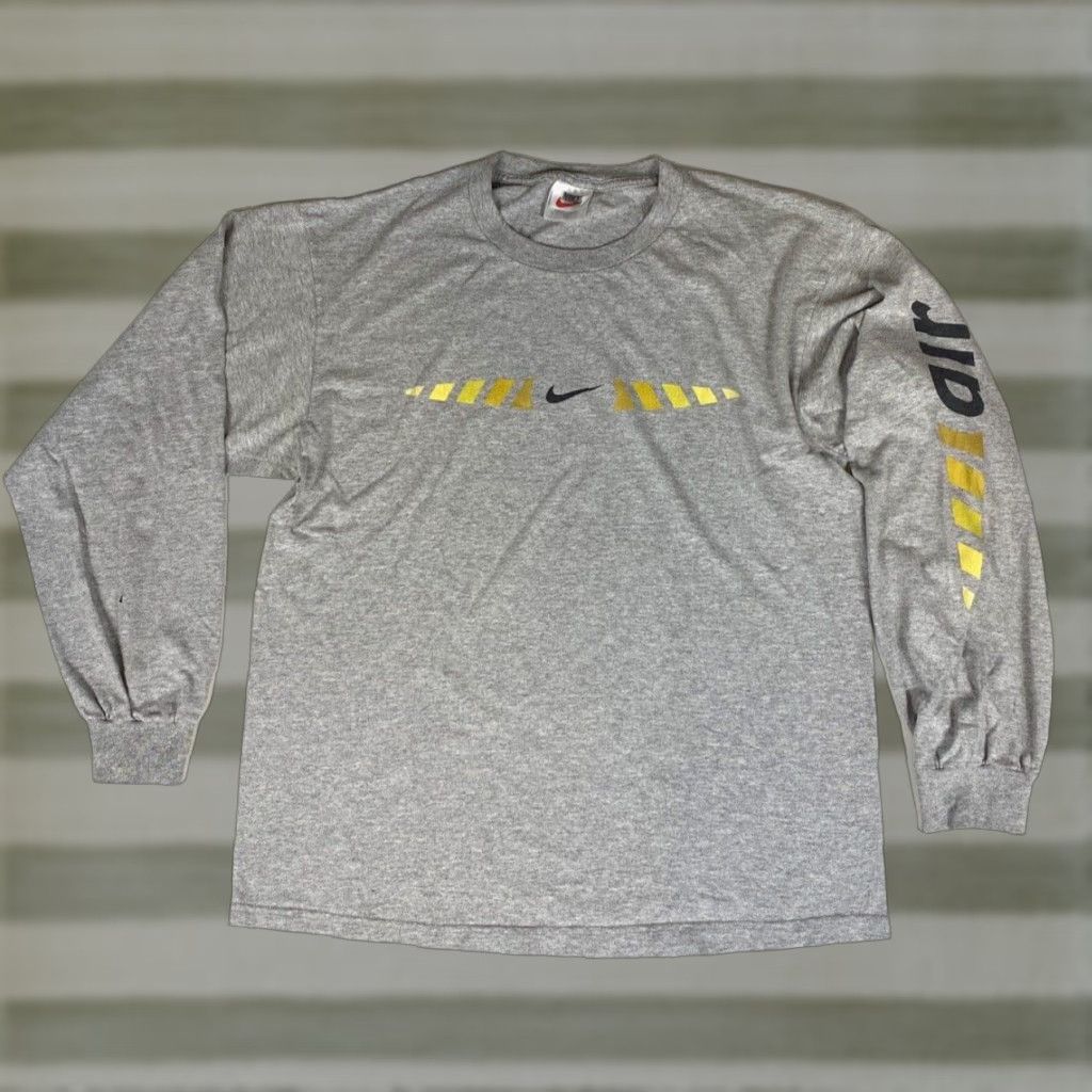 Nike VINTAGE Nike Air Long Sleeve T-Shirt Men’s 90s Made in USA Sz M Gray 90s Logo Crew Neck Pullover Cotton Blend Size M Size US M / EU 48-50 / 2 - 1 Thumbnail