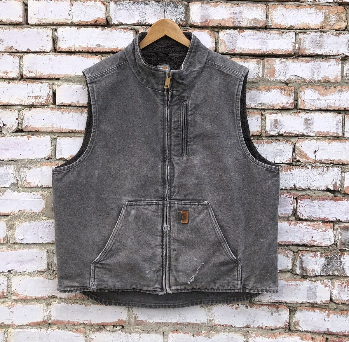 Carhartt Vintage Carhartt THRASHED Faded Sherpa Lined Vest Jacket Size US XL / EU 56 / 4 - 5 Thumbnail