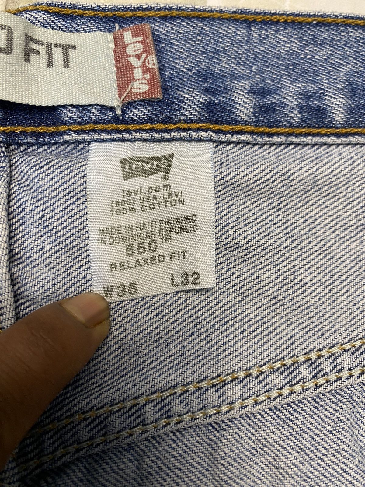 Levi's × Vintage Levi’s 550 Size 36" / US 14 / IT 50 - 9 Thumbnail